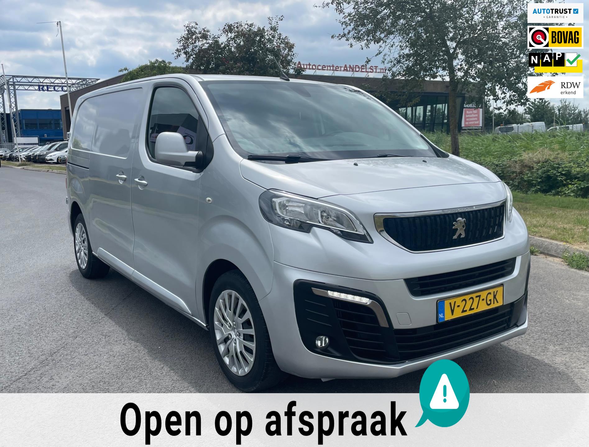 Peugeot Expert 231S 2.0 BlueHDI 120 Premium Pack, 3zits, Trekhaak, Pdc, Navi, Carplay, 2e eig afk, Geen import, Nap, Volledig oh!