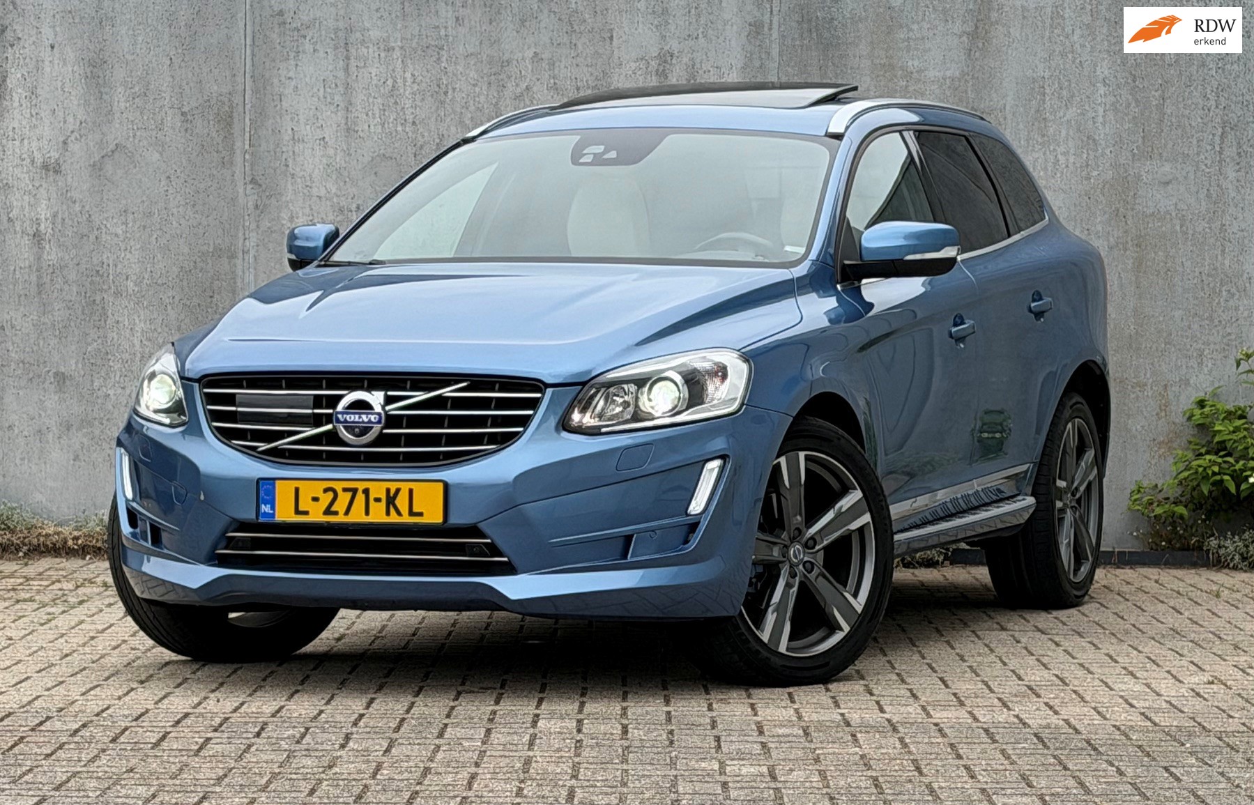 Volvo XC60 2.0 T6 AWD Inscription HEICO 325pk Alle Opties!!