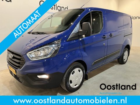 Ford Transit Custom 280 2.0 TDCI L1H1 Trend 130 PK Automaat / Euro 6 / Schuifdeur L + R / Airco / CarPlay / Cruise Control Adap. / Trekhaak / Navigatie / 3-Zits