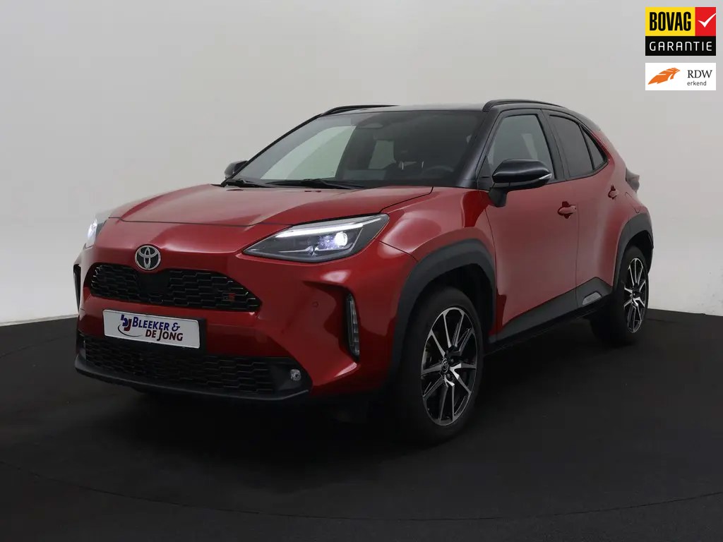 Toyota Yaris Cross 1.5 Hybrid 130 GR SPORT speciale uitvoering