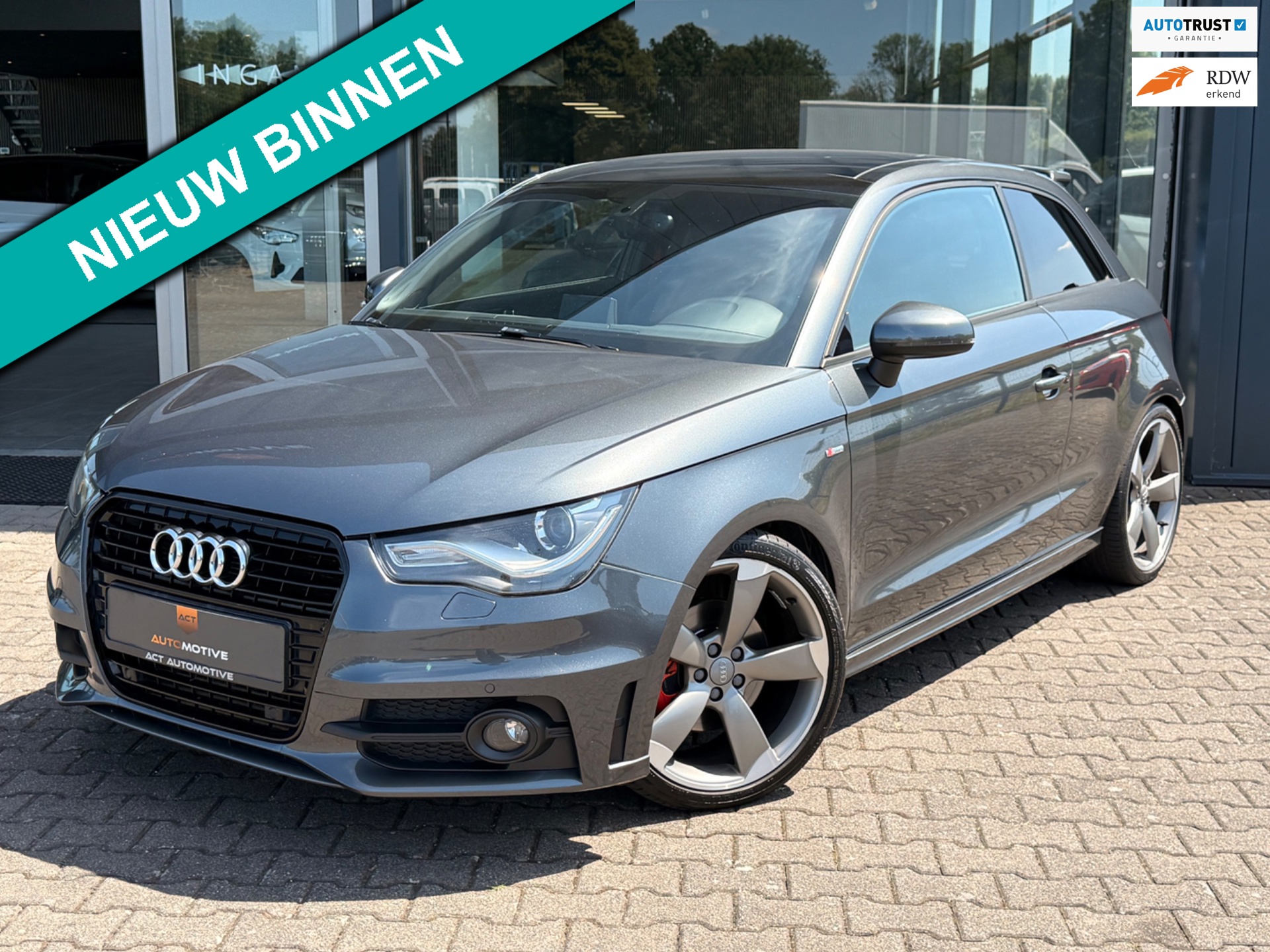 Audi A1 1.4 TFSI S-Line S-tronic edition F1 / PANO / BOSE