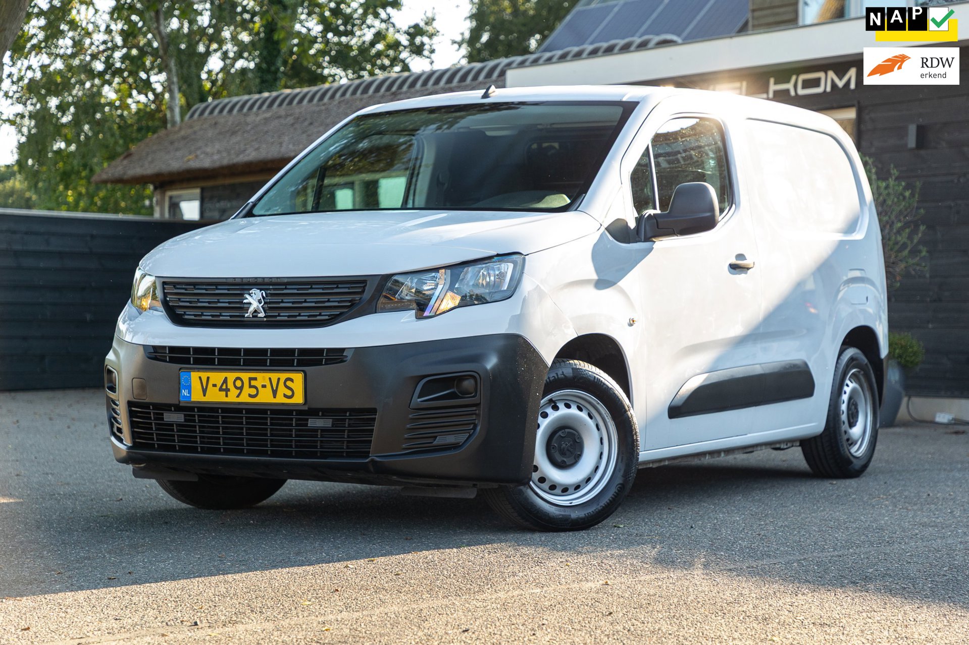 Peugeot Partner 1.6 BlueHDI Pro Trekhaak I Airco I Bluetooth I Betimmering I NAP I BTW