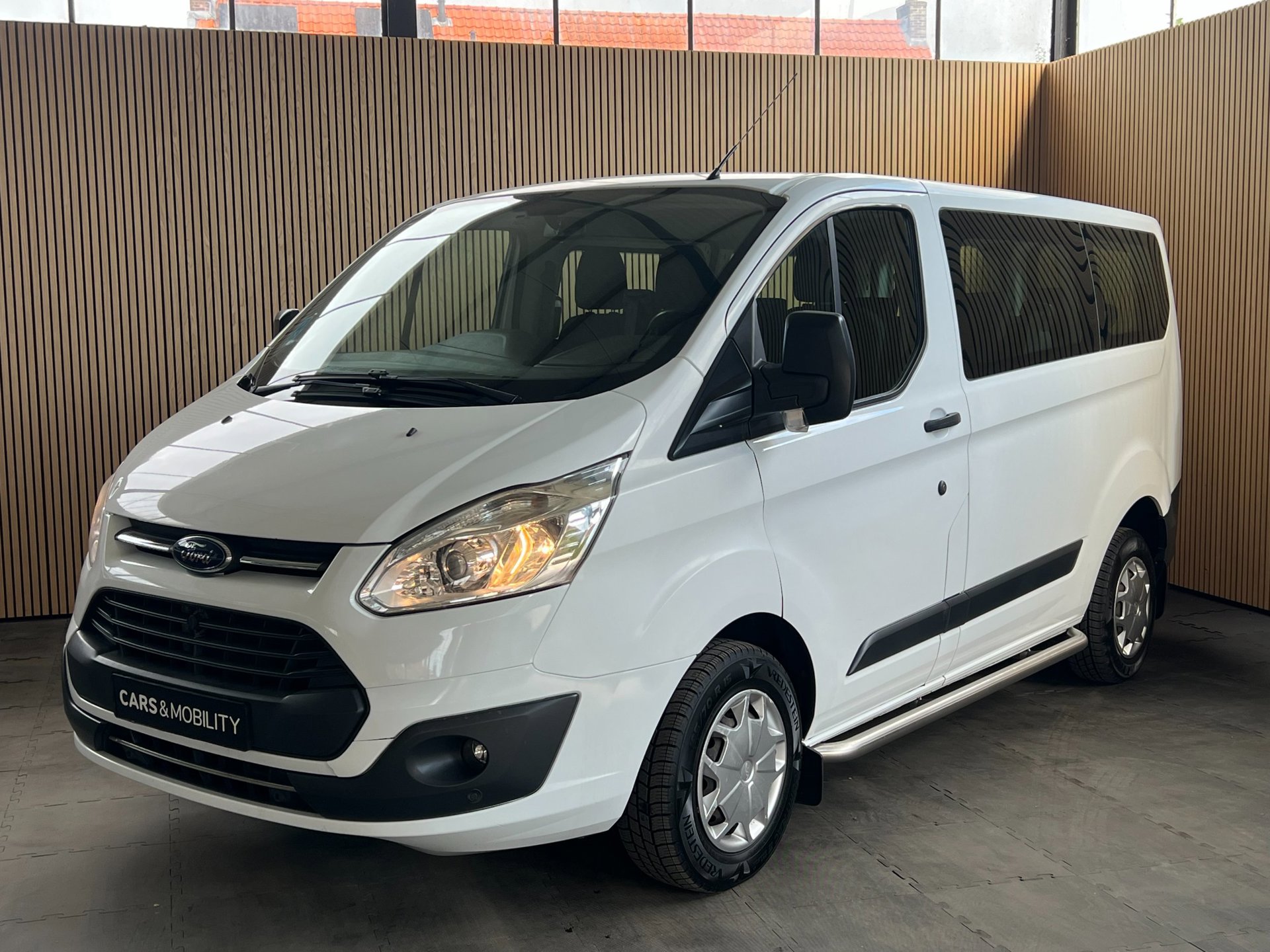Ford Transit Custom 9-persoons – taxi klaar – direct inzetbaar – rijklaar