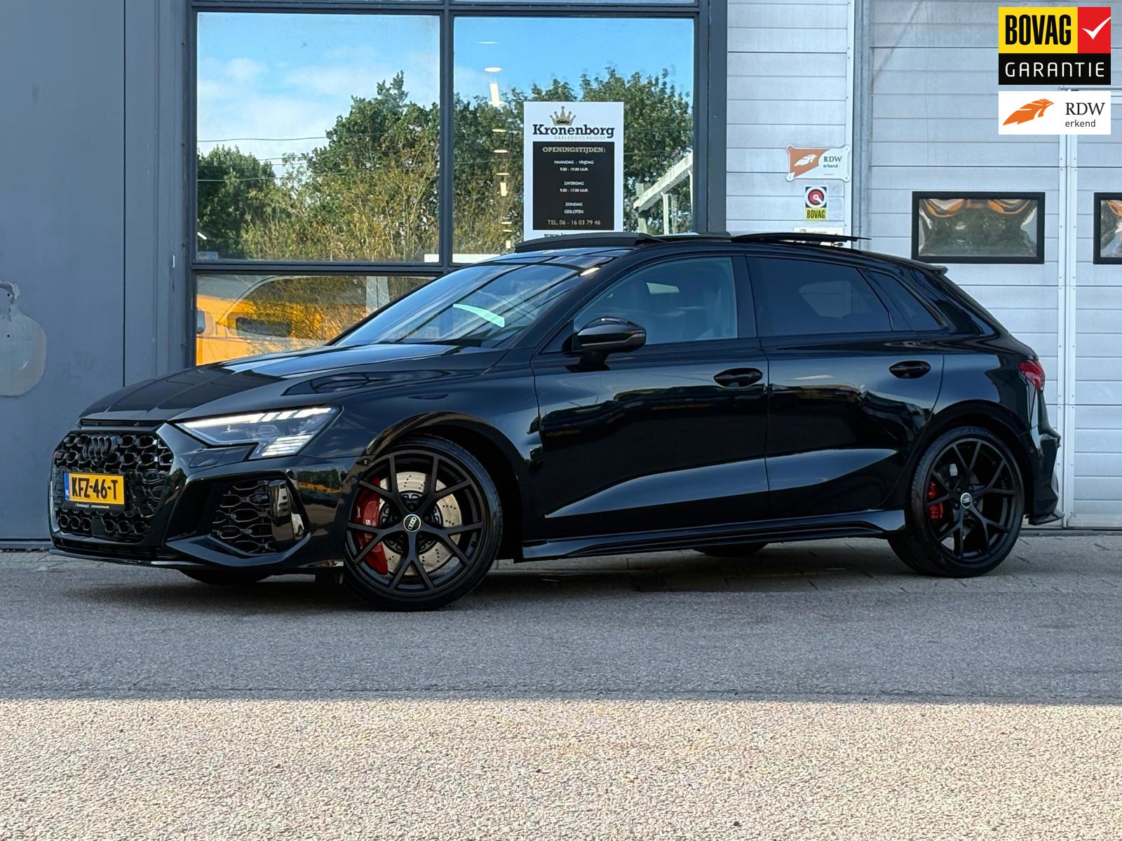 Audi A3 Sportback 2.5 TFSI RS 3 quattro| PANO|B&O| HUD