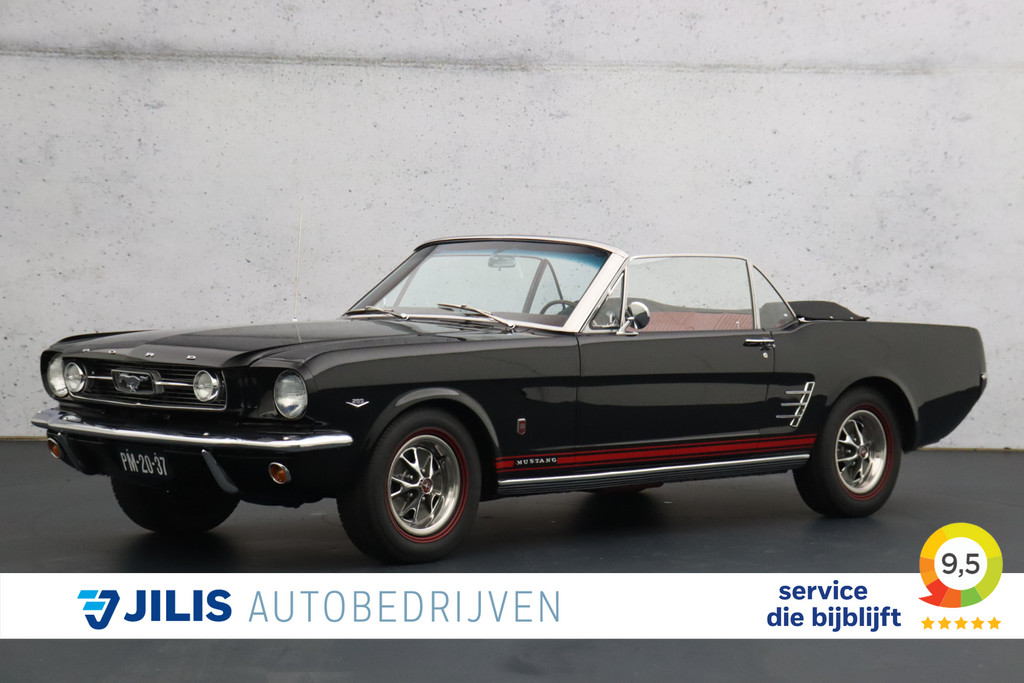 Ford Mustang Cabriolet V8 | Handgeschakeld | Perfect gerestaureerd | Elektrische kap | Nieuw lederen interieur