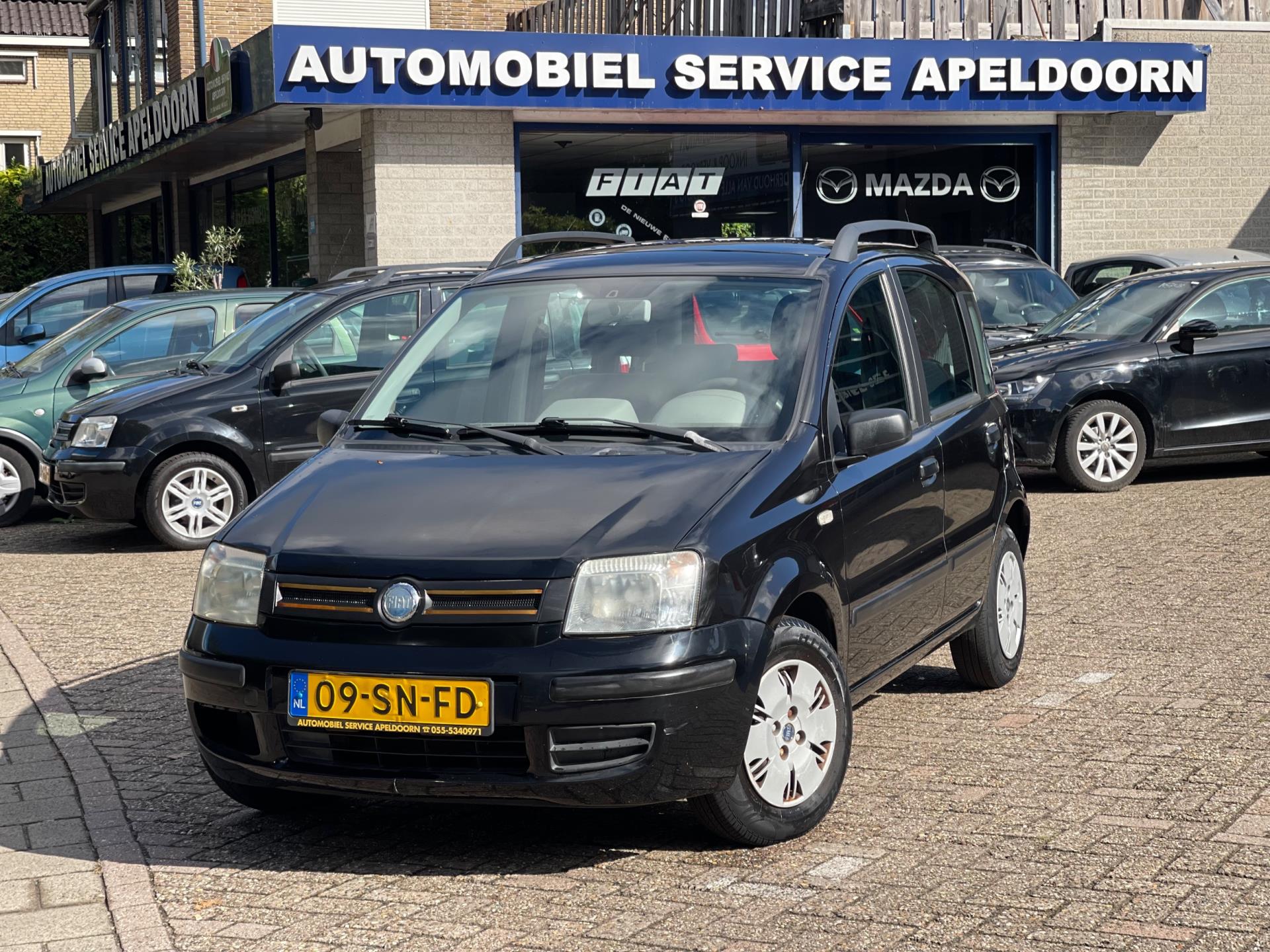 Fiat Panda 1.2 Navigator*STUURBEKR*ELLEK RAMEN*GLAZEN SUNROOF*APK 3-2026