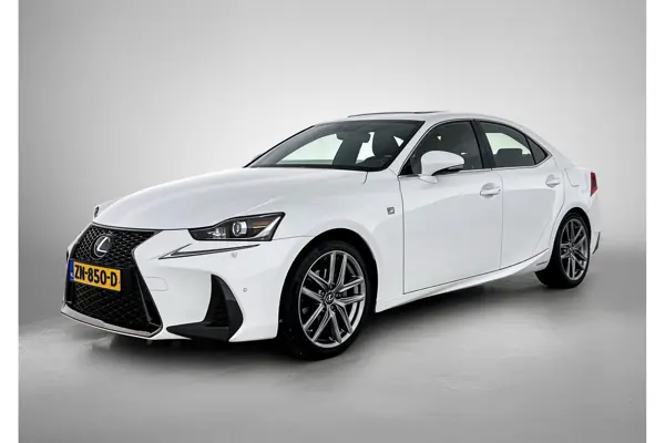 IS 300H Hybrid F-Sport Line