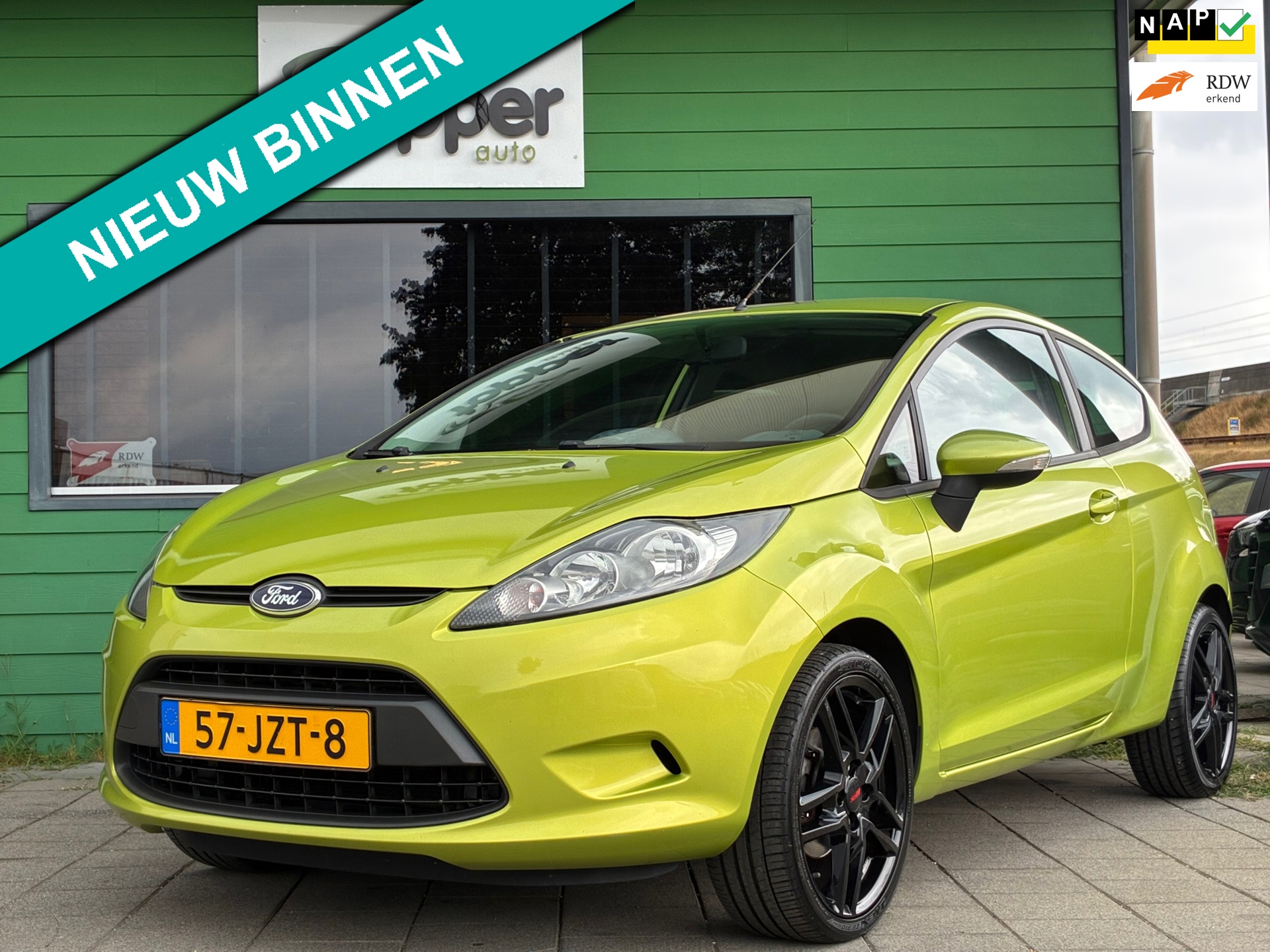 Ford Fiesta 1.25 Limited|D-riem v.v.|Airco|Navigatie|Elektr.ramen|Lm-Velgen|Nieuwe APK|NAP|