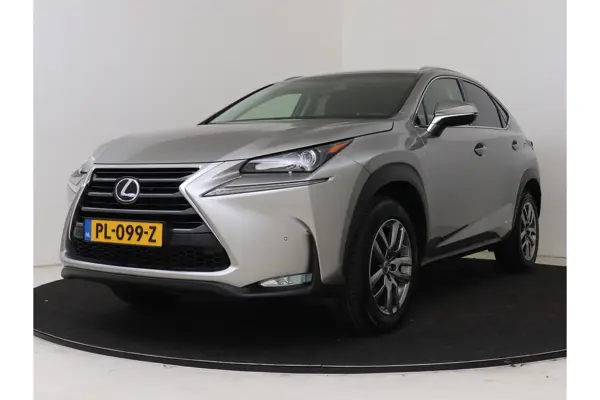 NX 300H Awd Luxury Line