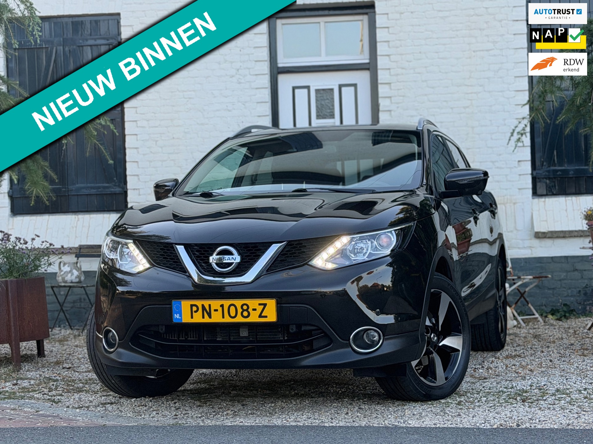 Nissan Qashqai 1.2 N-Connecta|Navi|Automaat|Camera|Trekhaak|