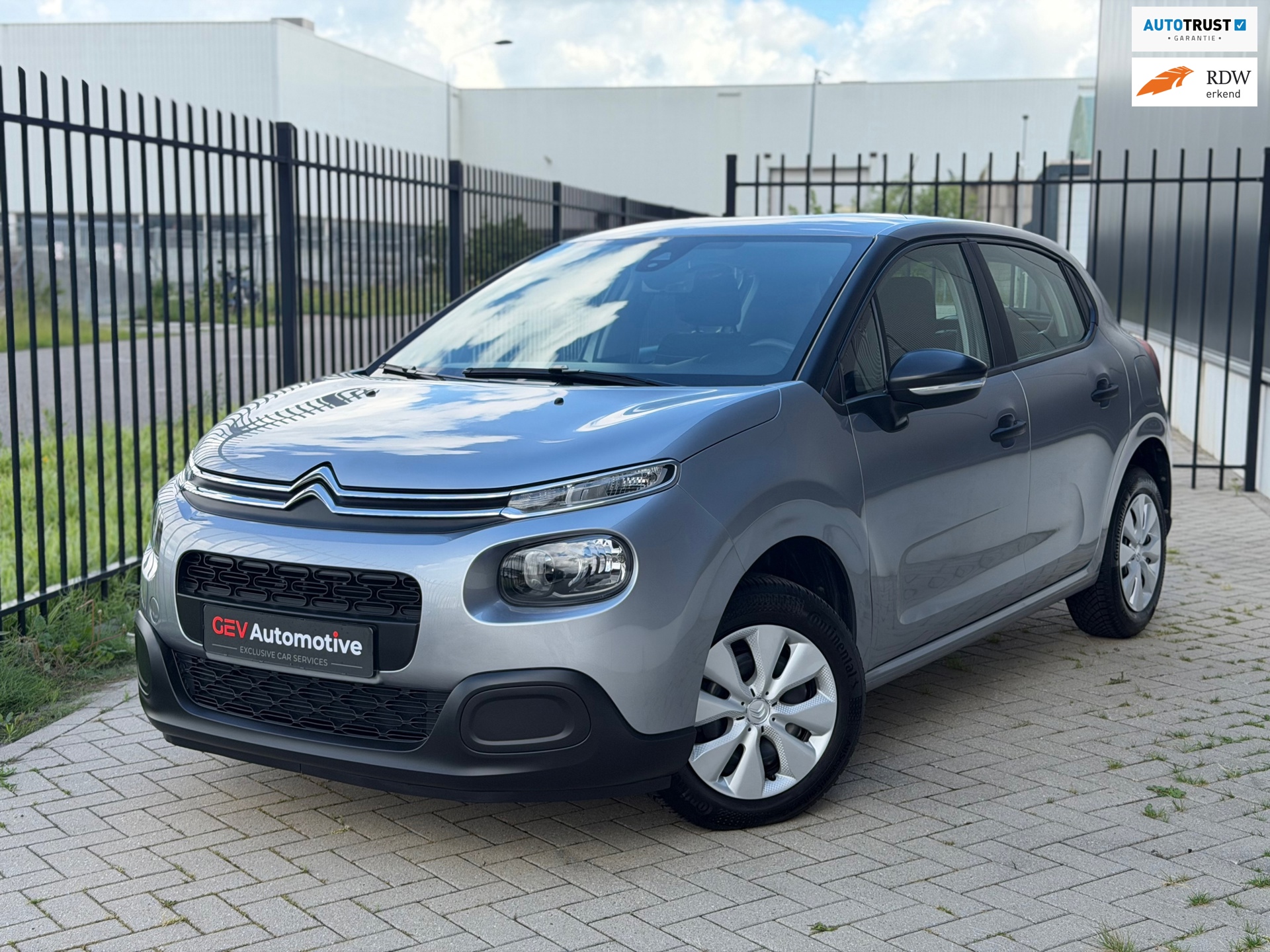 Citroën C3 1.2 PureTech S&S Live Carplay Cruise Line-assist