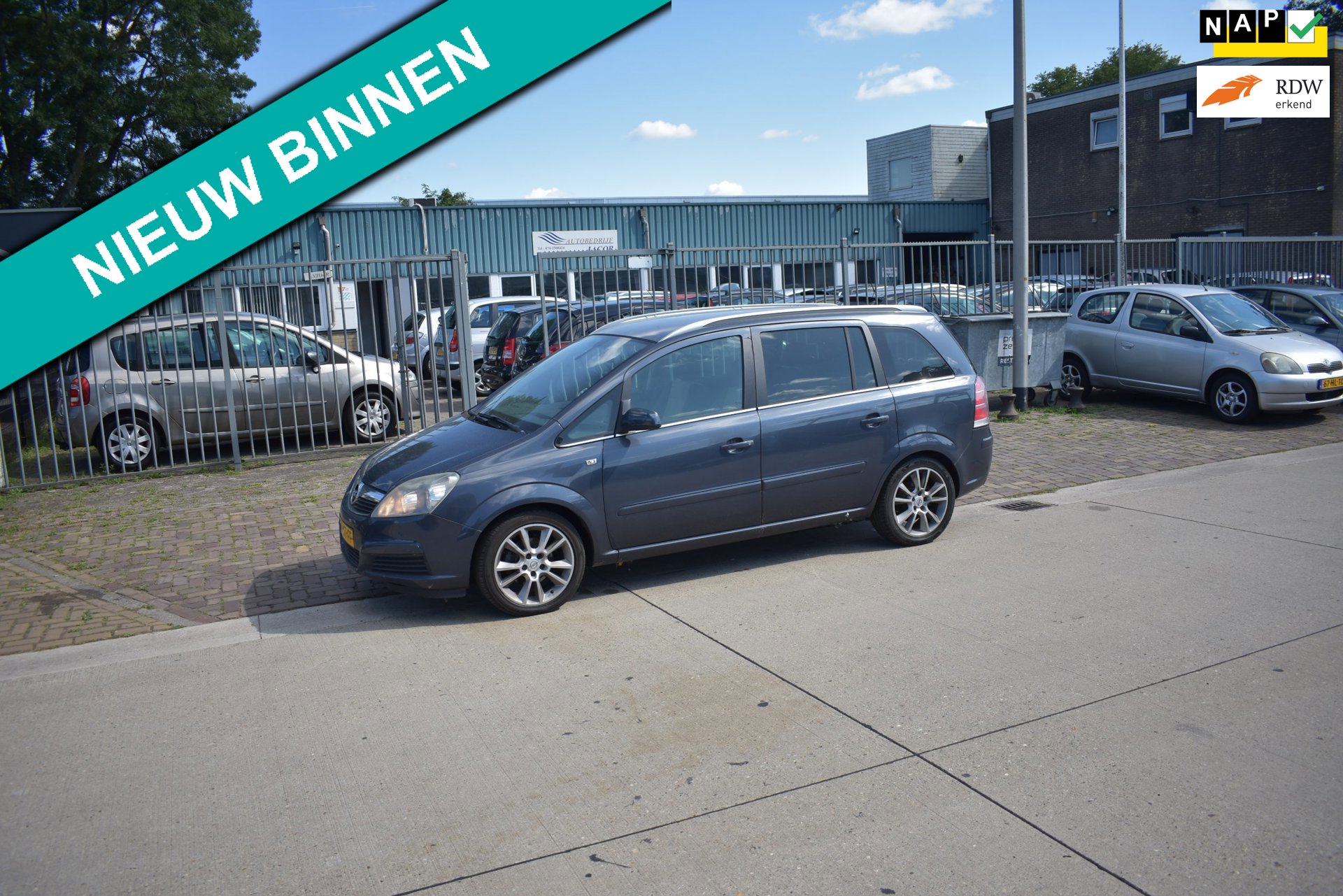 Opel Zafira 1.8 Cosmo