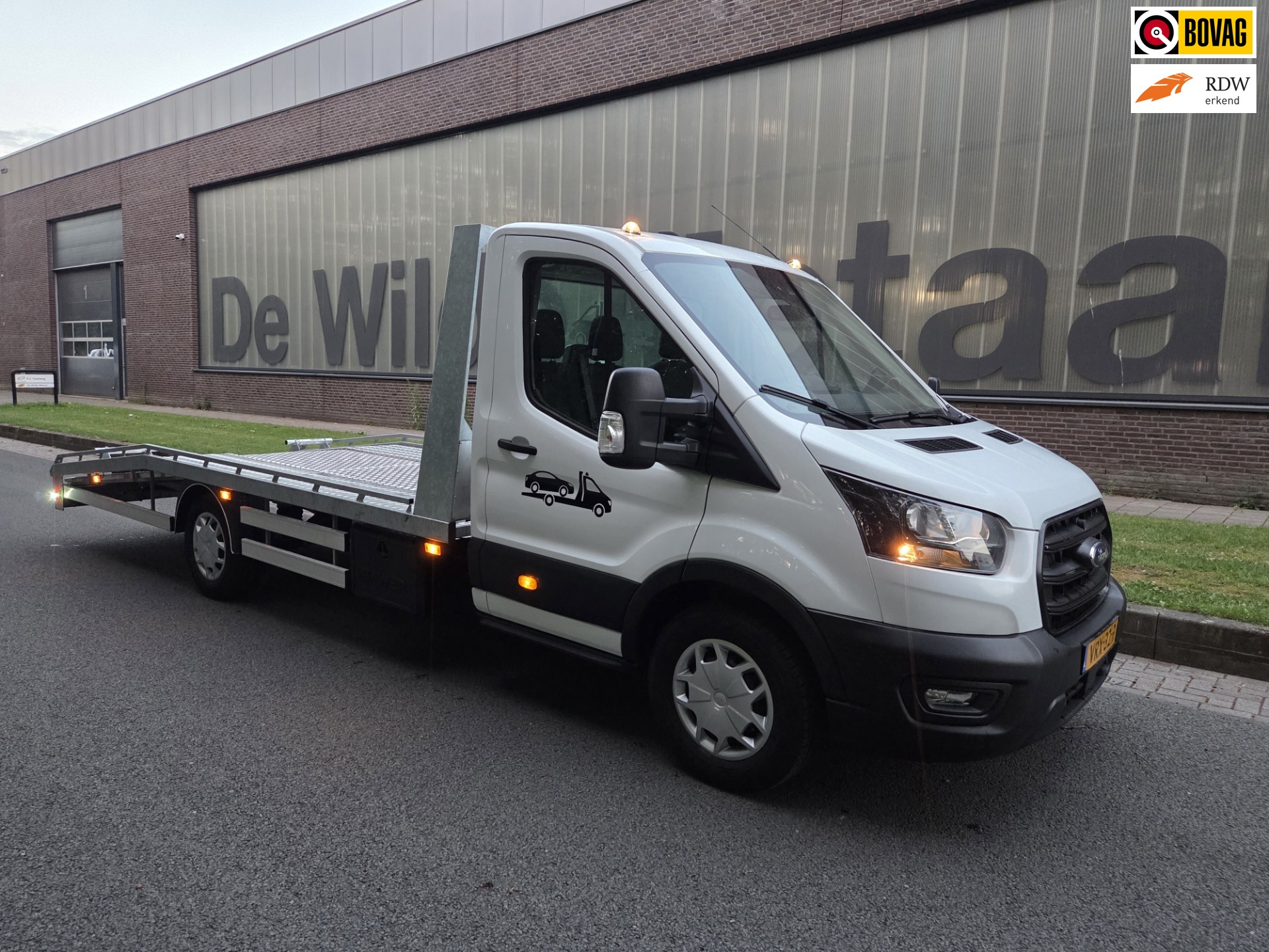 Ford Transit 350 2.0 TDCI L5H1 Trend Skeletal