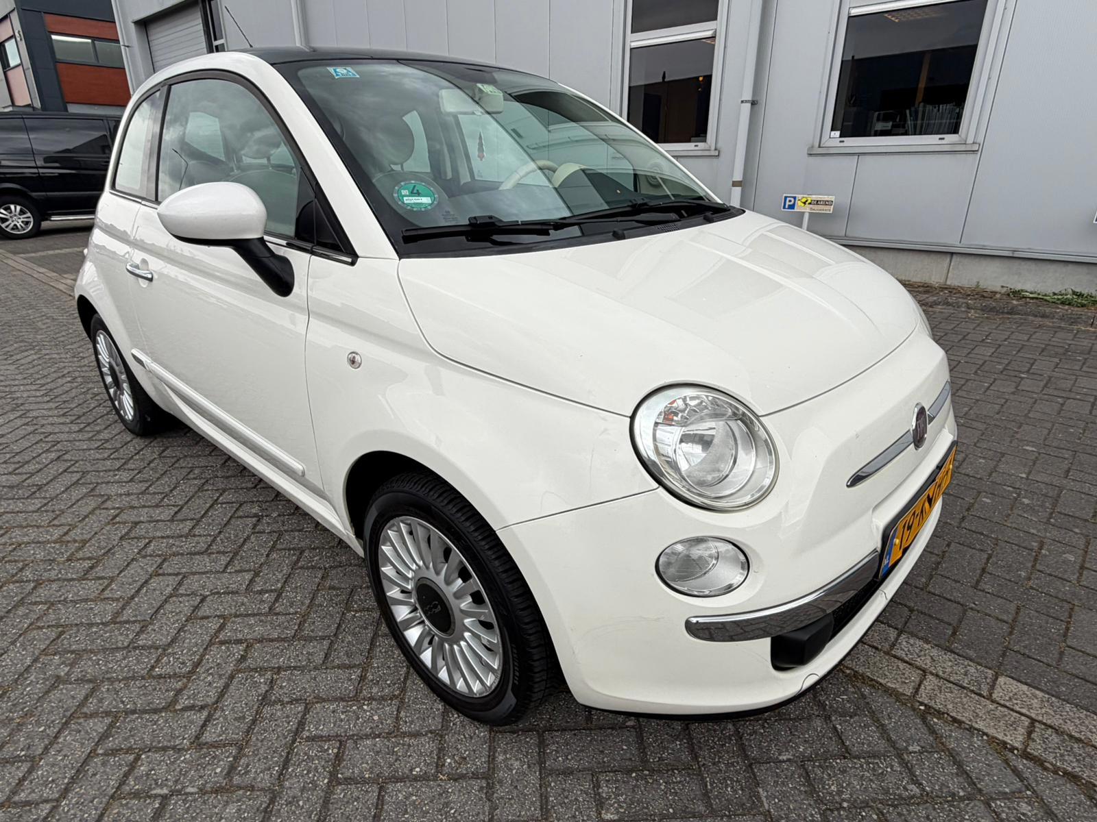 Fiat 500 1.2 Lounge Airco AUTOMAAT APK Panoramadak distributieriem vervangen 168xxxKM