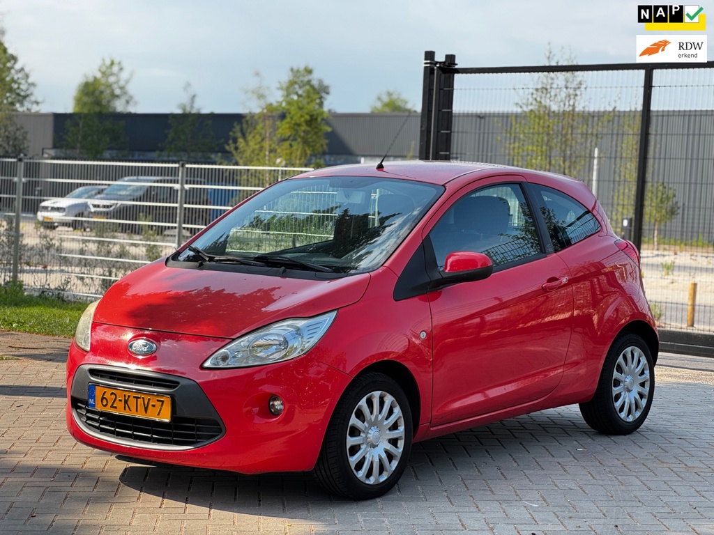 Ford Ka 1.2 Titanium|AIRCO|ELEKRAMEN|STUURBEKR|INRUILKOOPIE