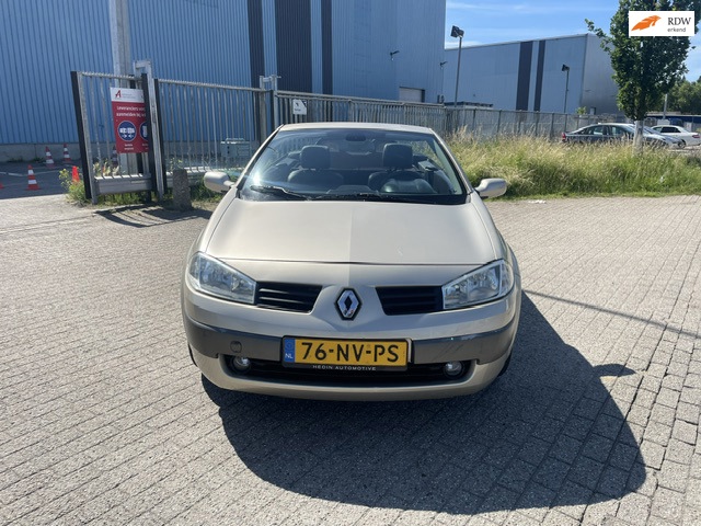 Renault Mégane Coupé-Cabriolet 2.0-16V Privilège Luxe