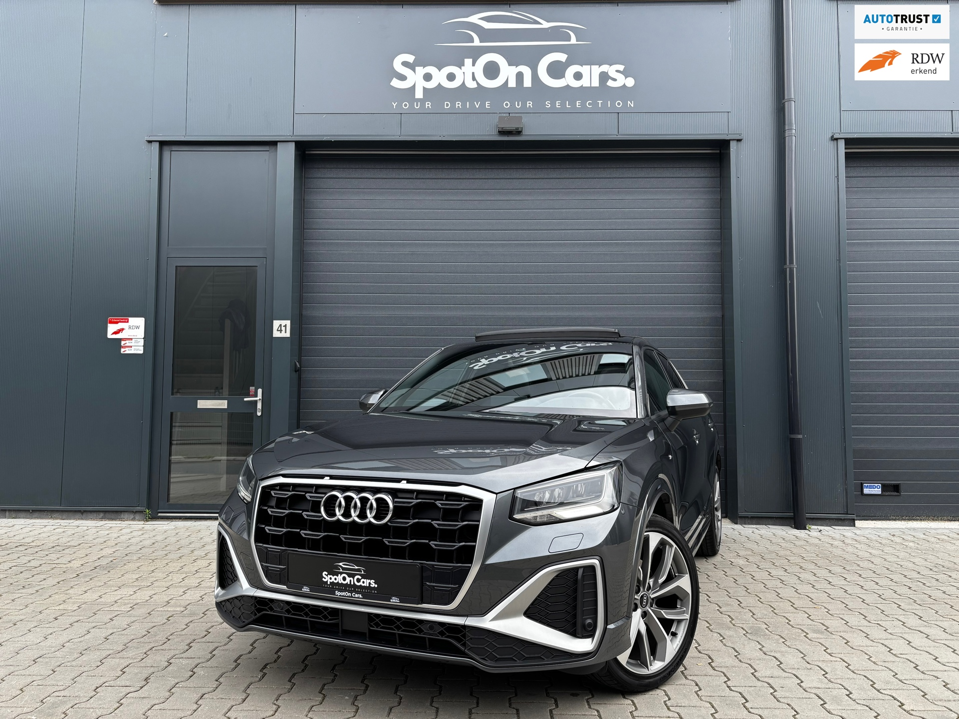 Audi Q2 35 TFSI 3x S-Line PANO CAMERA ACC KEYLESS