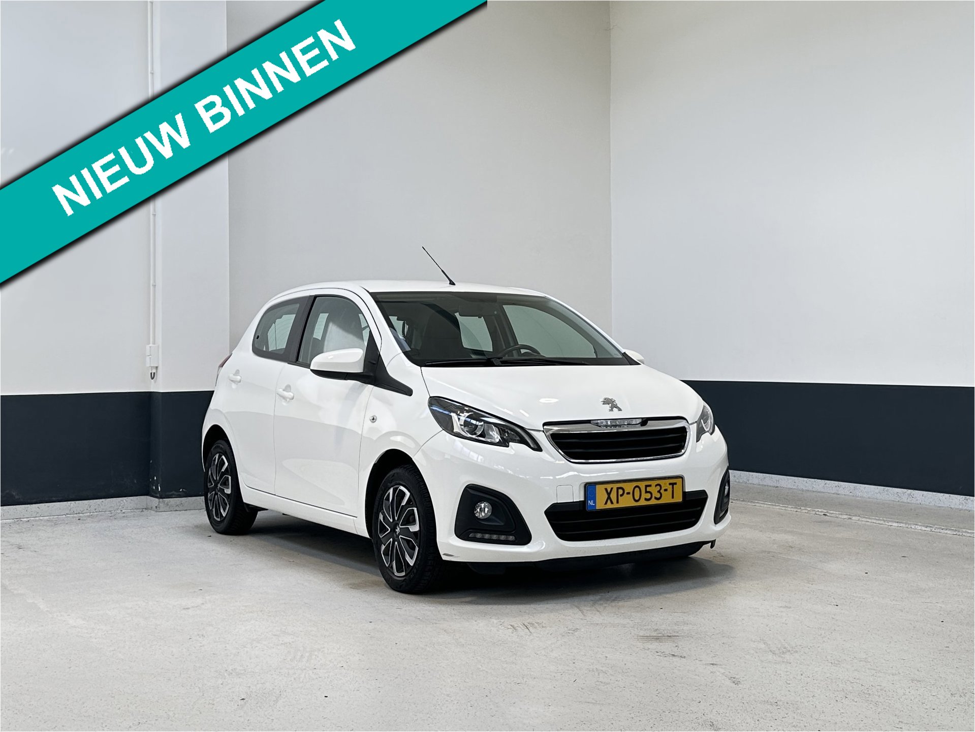 Peugeot 108 1.0 e-VTi Active Automaat | Bluetooth | NL | Radio| C.V | Elec ramen|2 Eig|