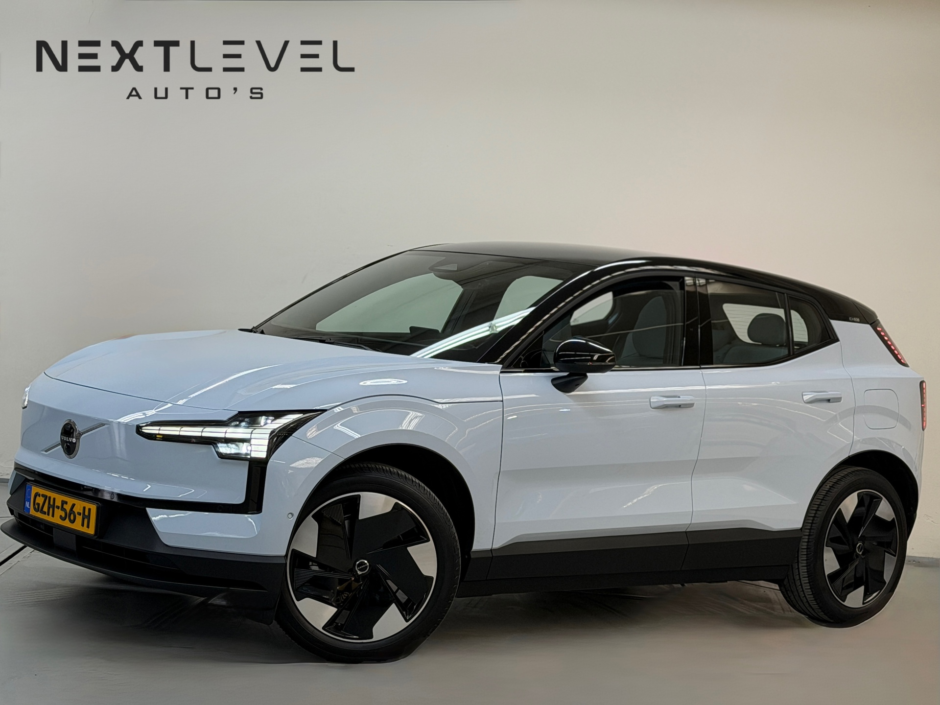Volvo EX30 Single Motor Extended Range Ultra 69 kWh