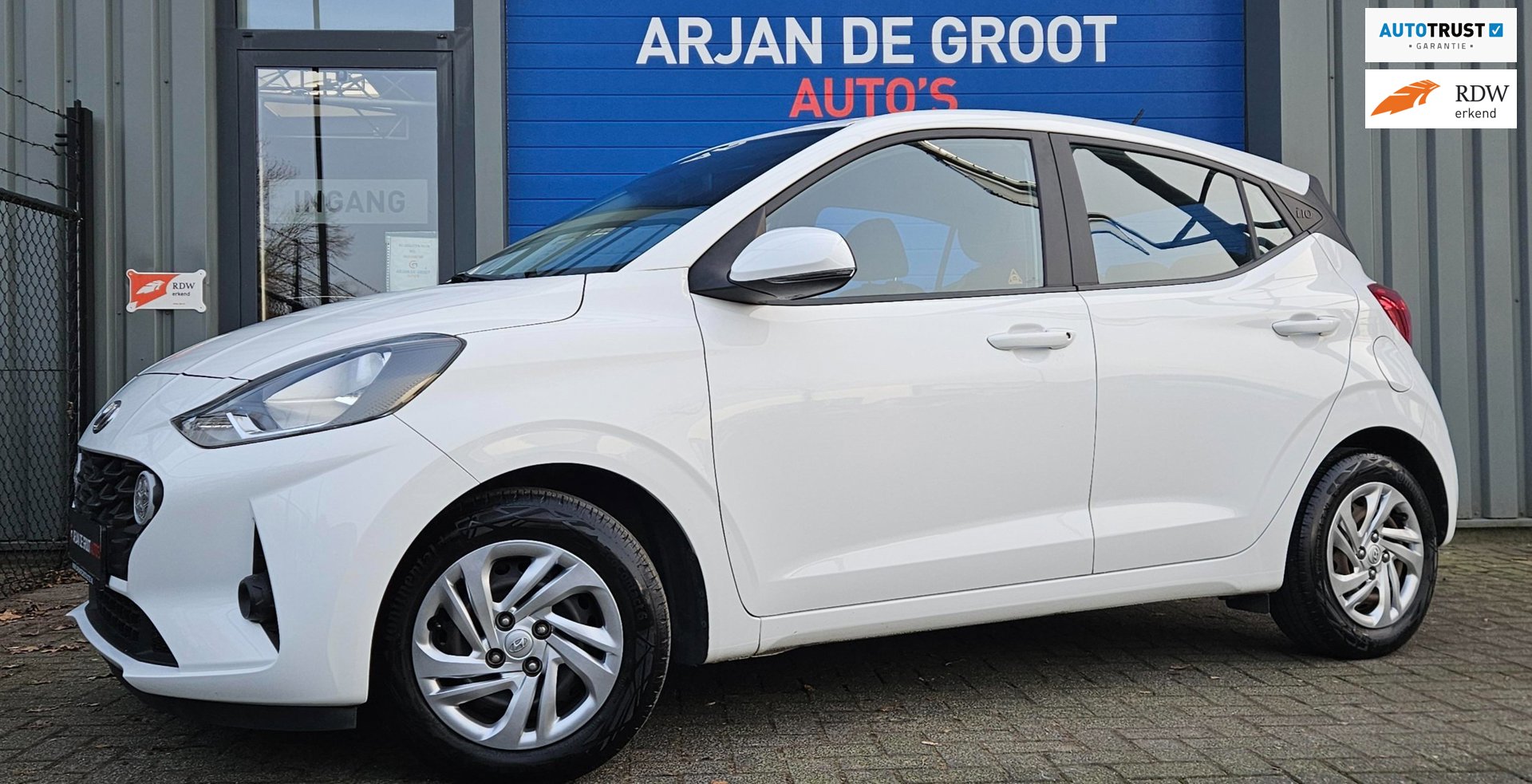 Hyundai I10 1.0 AUTOMAAT 5-zits Airco Carplay Elec pakket Garantie