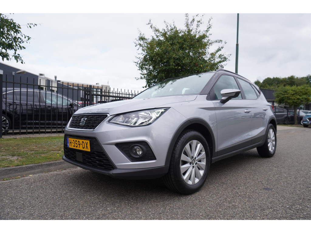 SEAT Arona 1.0 TSI 95pk Style Apple Carplay AIRCO Navigatie