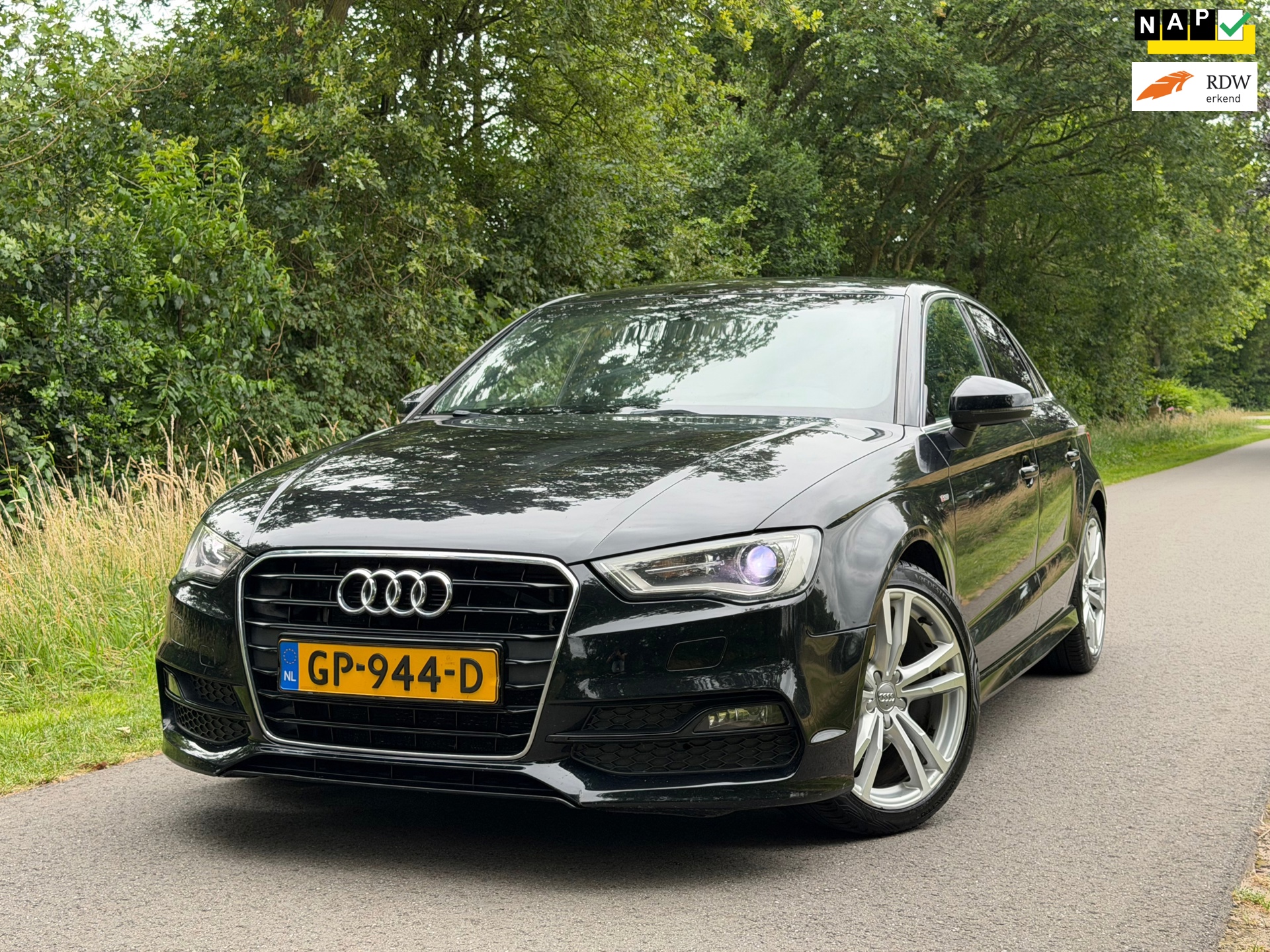 Audi A3 Limousine 1.4 TFSI CoD Ambition Sport Edition | S-Line + Cruise + Navi + Clima Nu € 10.975,-!!!