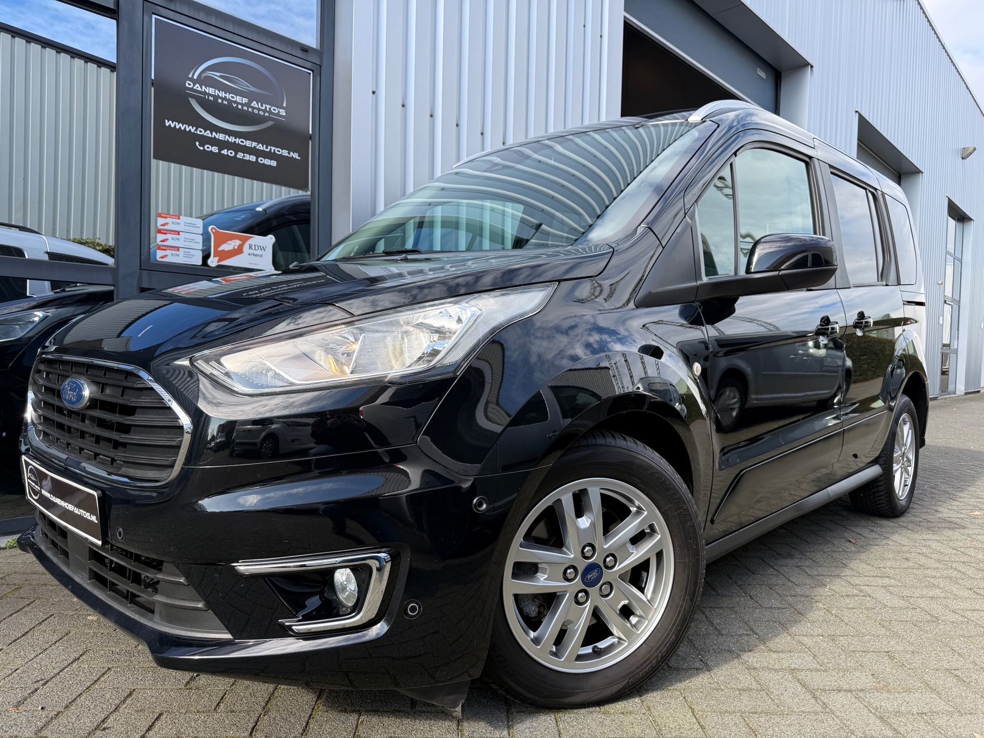 Ford TOURNEO CONNECT Benzine veel opties nw. model