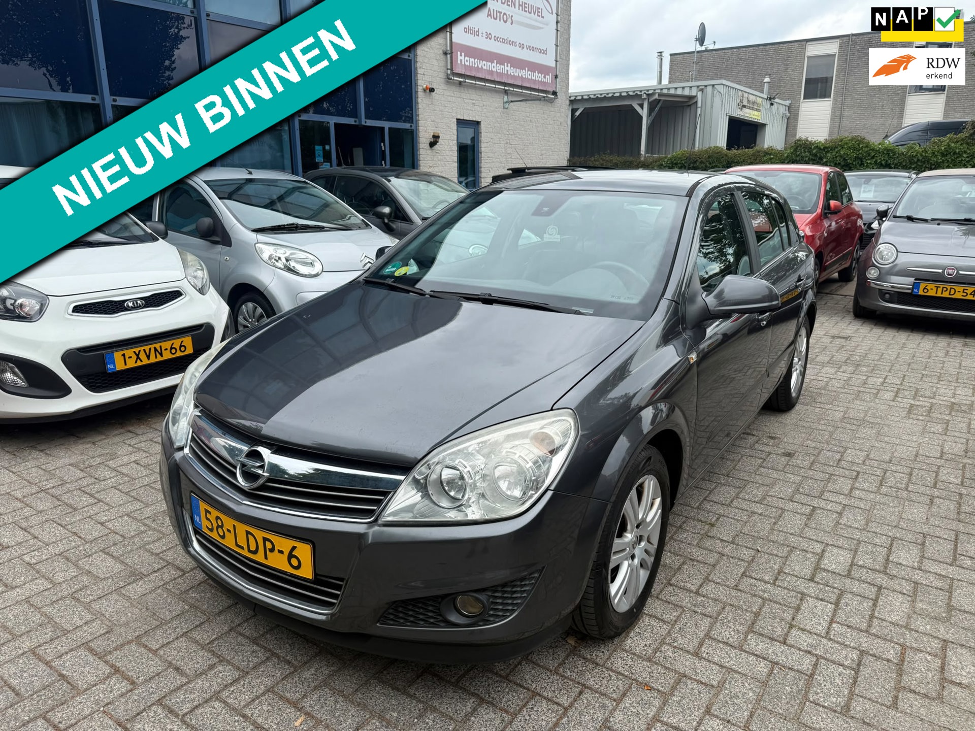 Opel Astra 1.6 Cosmo, Trekhaak, Airco, Cruise Control, Apk 08/2027
