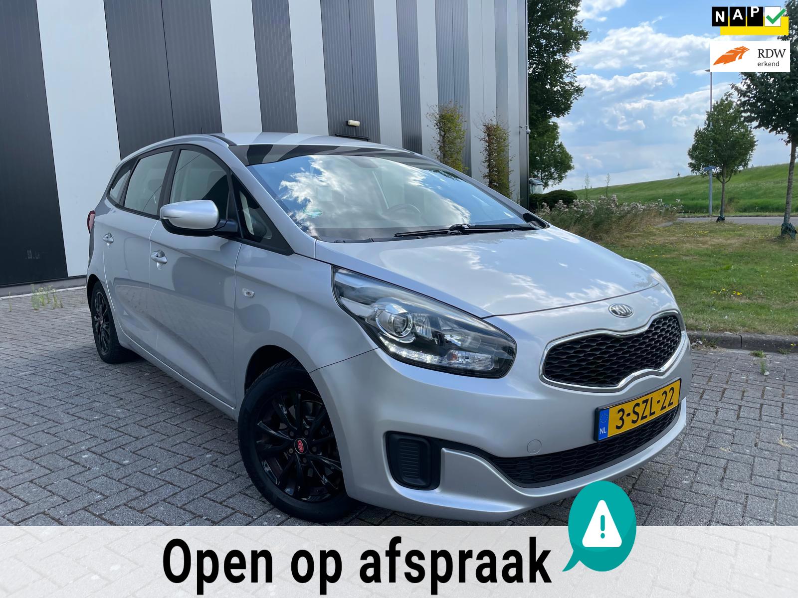 Kia Carens 1.6 GDi ComfortLine 7 Persoons-Clima-Camera-Led-Navi-Lmv