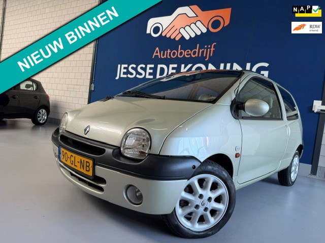 Renault Twingo 1.2 Initiale vol automaat / bj.2001 / leder / sportvelgen / NAP met 61522 km./ APK tot 07/2027 / 1e eigenaar / etc.