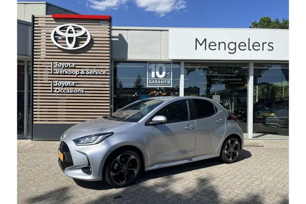Toyota Yaris Yaris 1.5 H 130 Executive