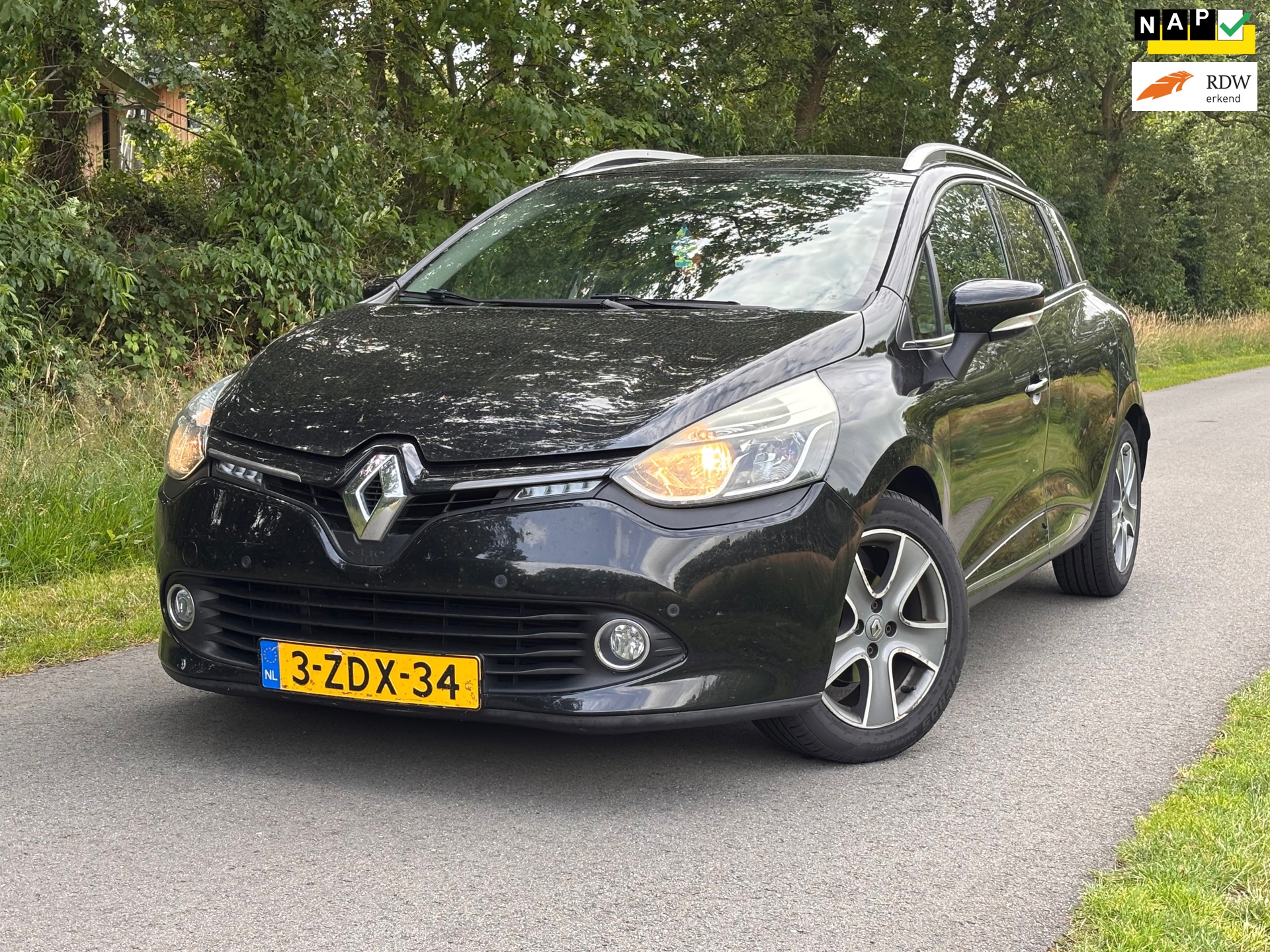 Renault Clio Estate 1.5 dCi ECO Night&Day | Cruise + Navi Nu € 2.500,- !!!