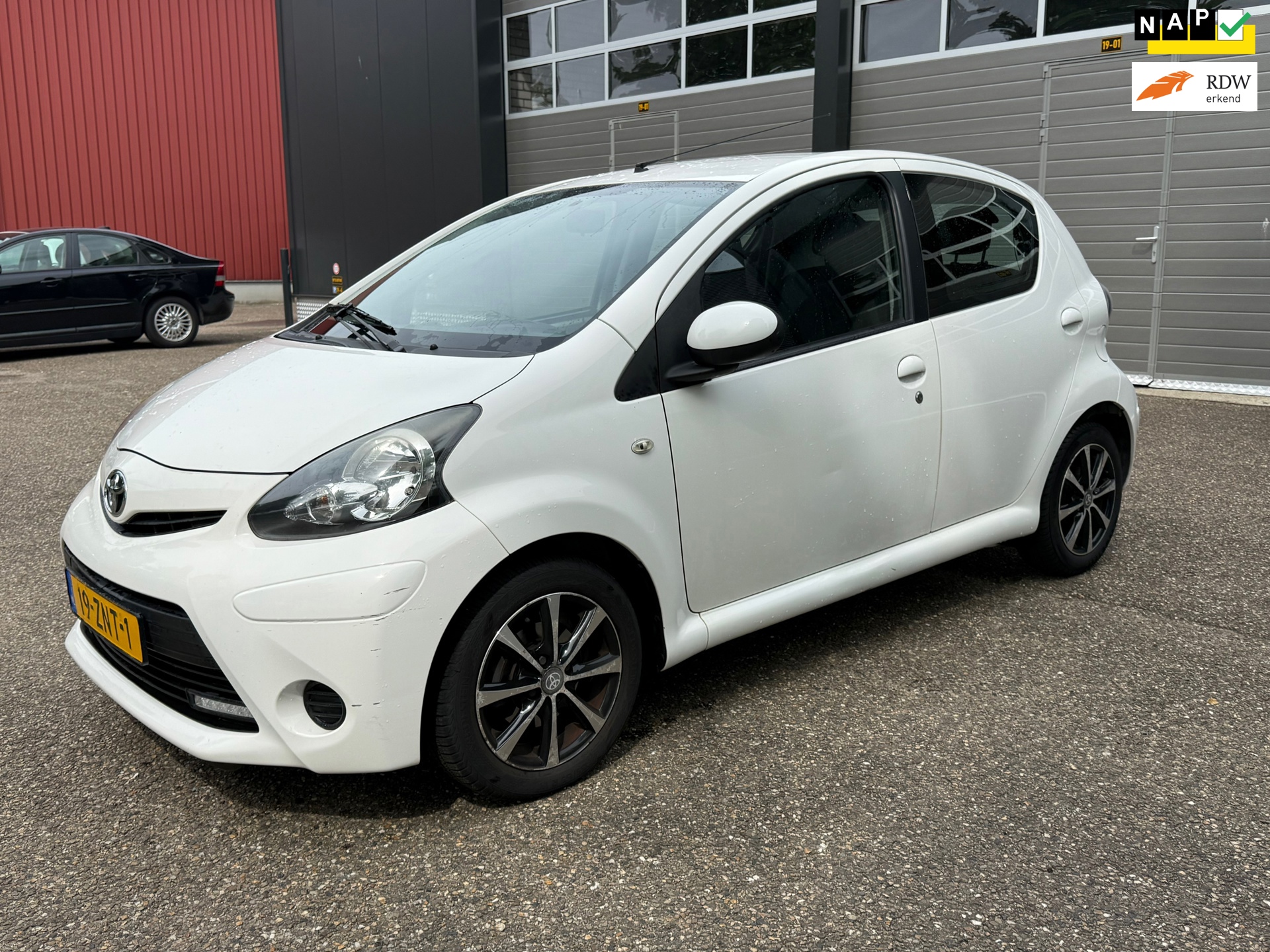 Toyota Aygo 1.0 AIRCO | ELEKTR PAKKET | NIEUWE APK | NAP |