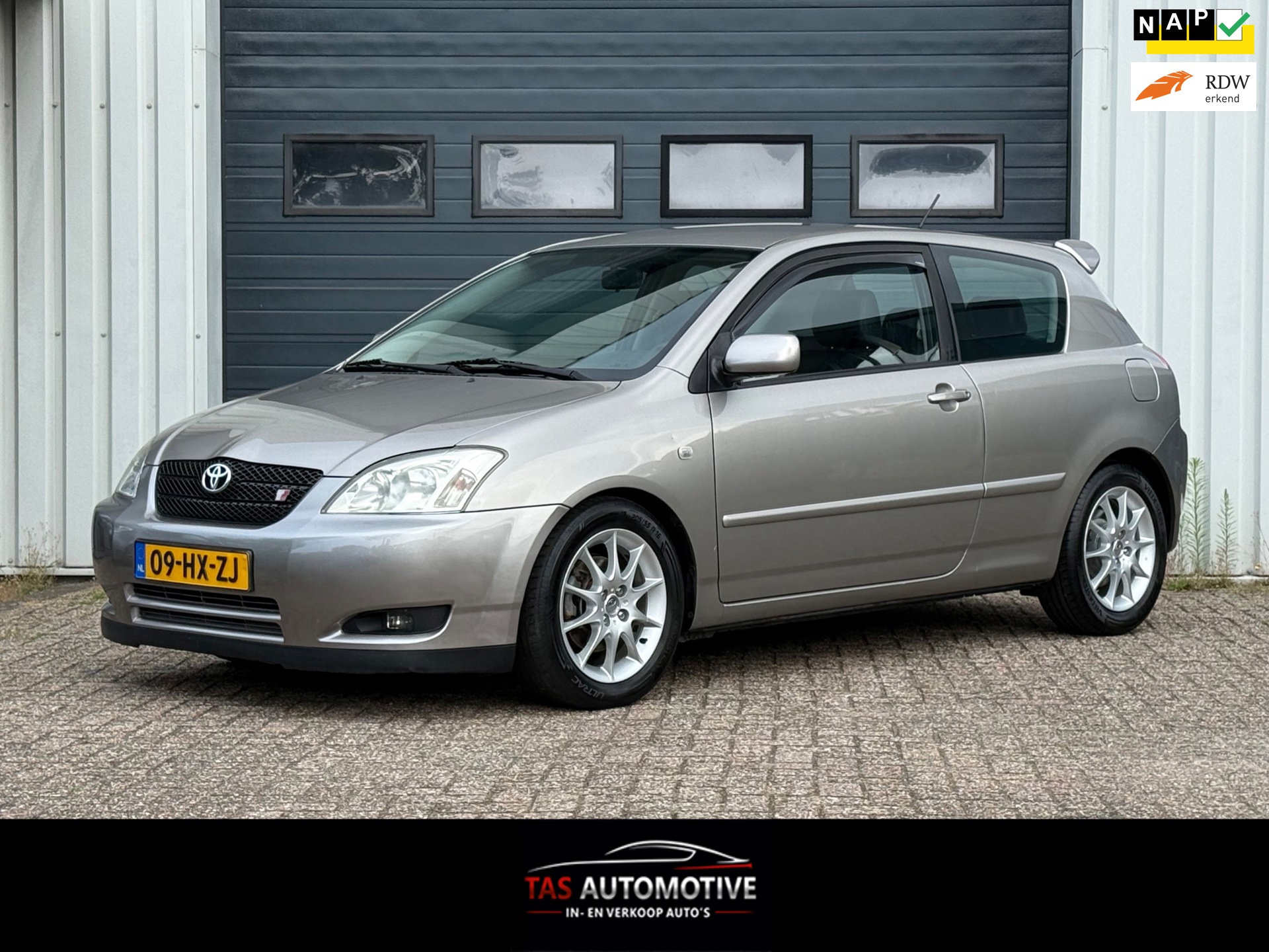 Toyota Corolla 1.8 VVTL-i T-Sport CARPLAY / CLIMA / NAP