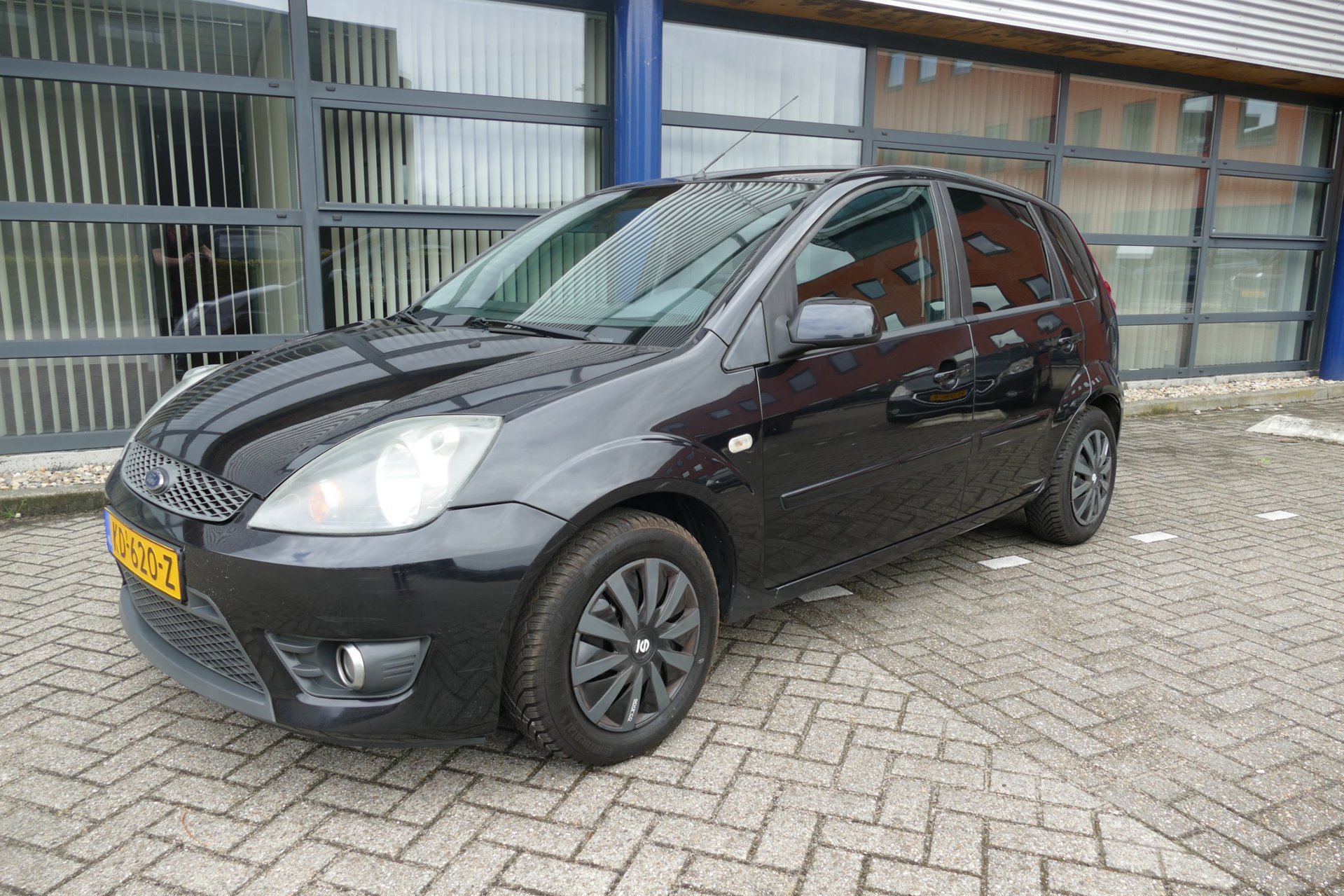 Ford Fiesta 1.4-16V Futura XL 5 deurs Airco Apk 6-8-2027
