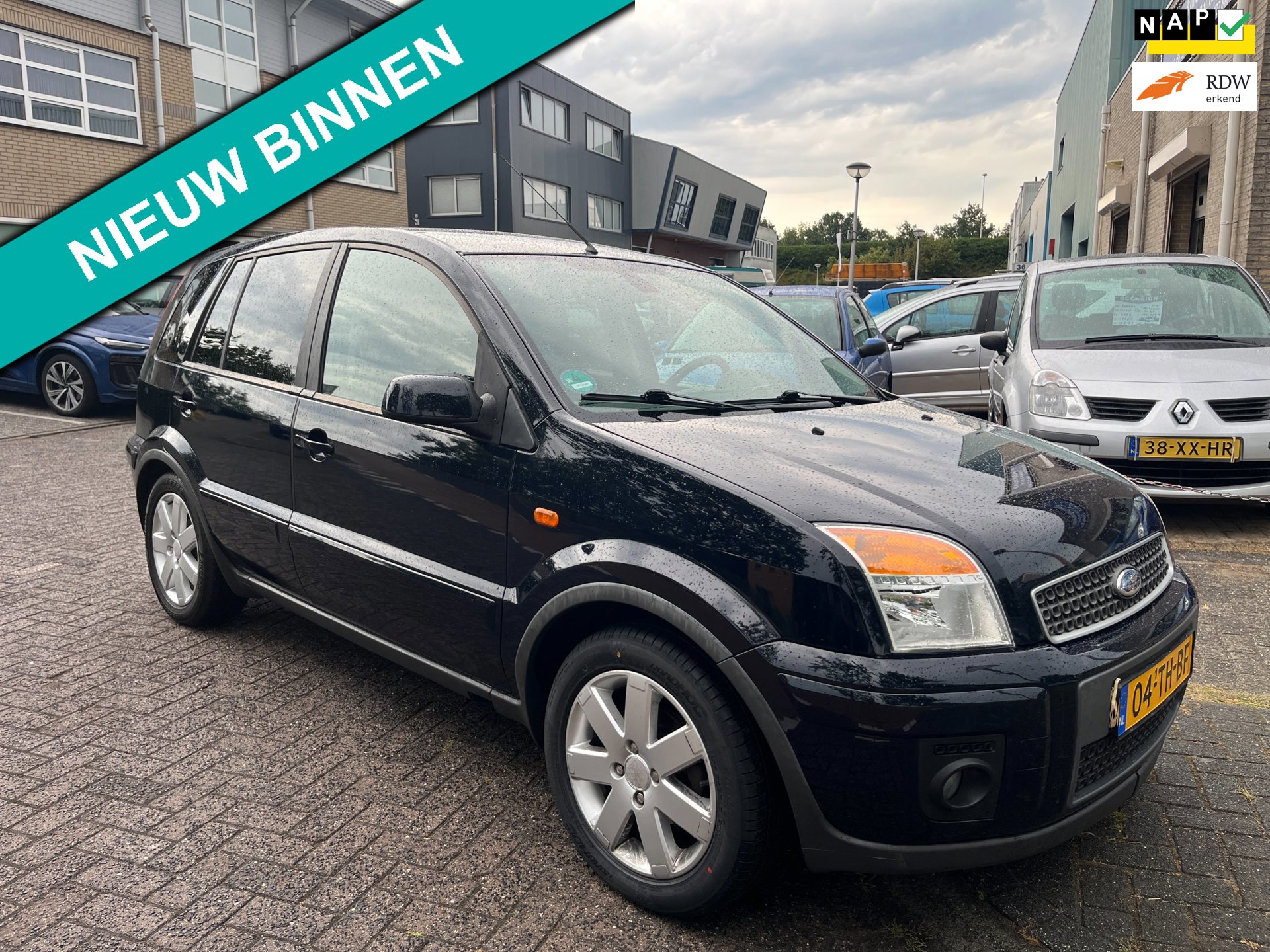 Ford Fusion 1.6-16V Futura AUTOMAAT. zeer nette auto.