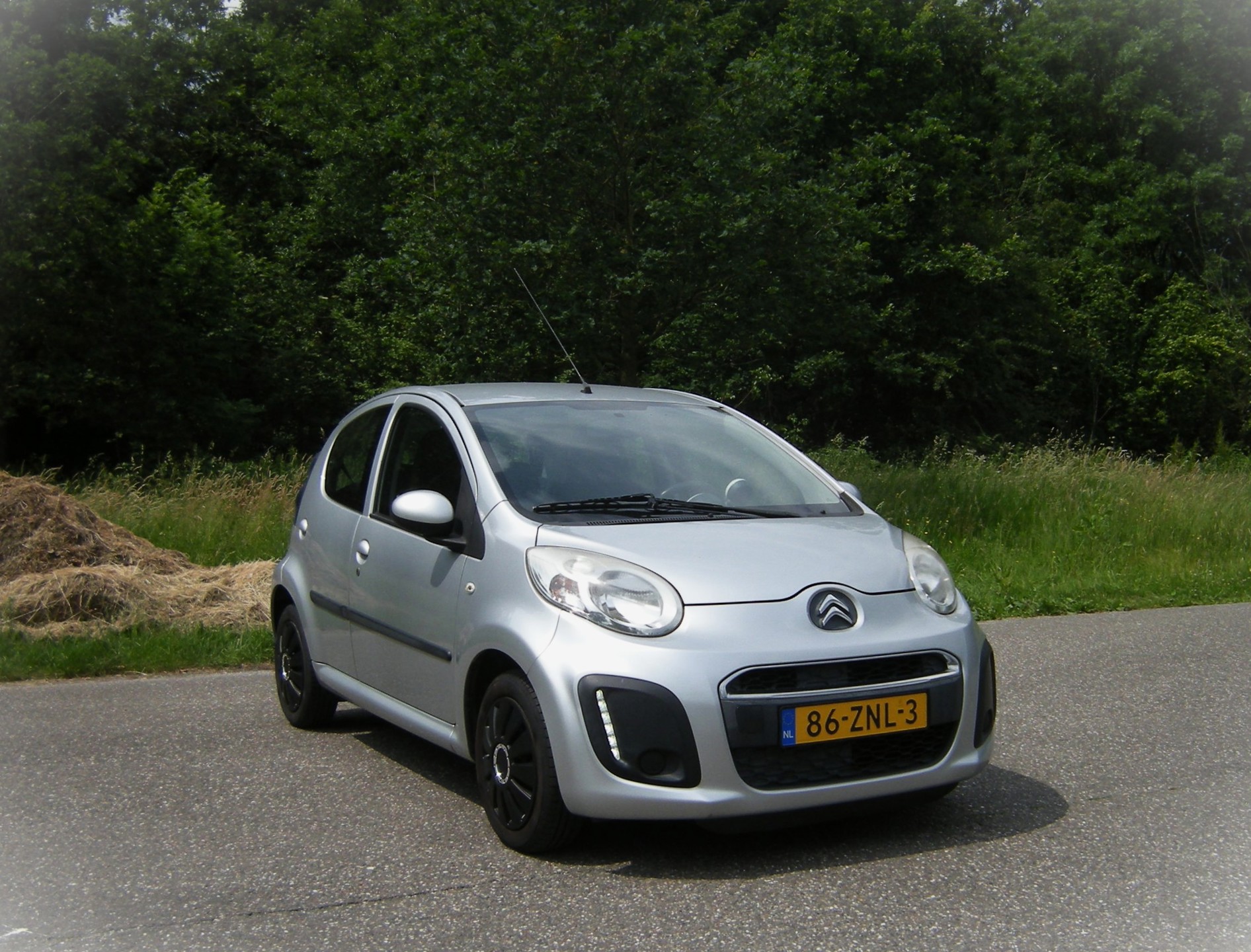 Citroën C1 1.0 Collection 5 Drs . Airco . Elec ramen . Toerenteller . Dagrijverlichting . enz