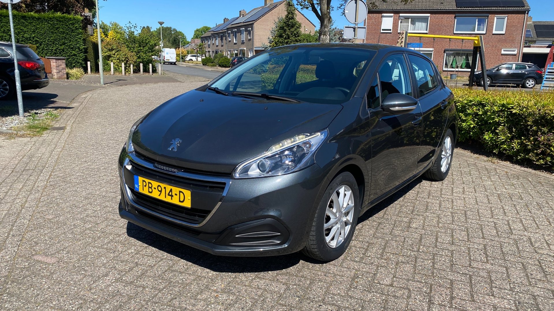 Peugeot 208 1.2 PureTech Active ( Actieprijs ! )