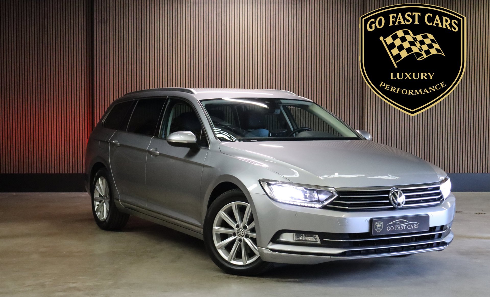 Volkswagen Passat Variant 2.0 TDI Comfortline Business |360 camera|Massage|Stoel verwarming|leder/alcantara|