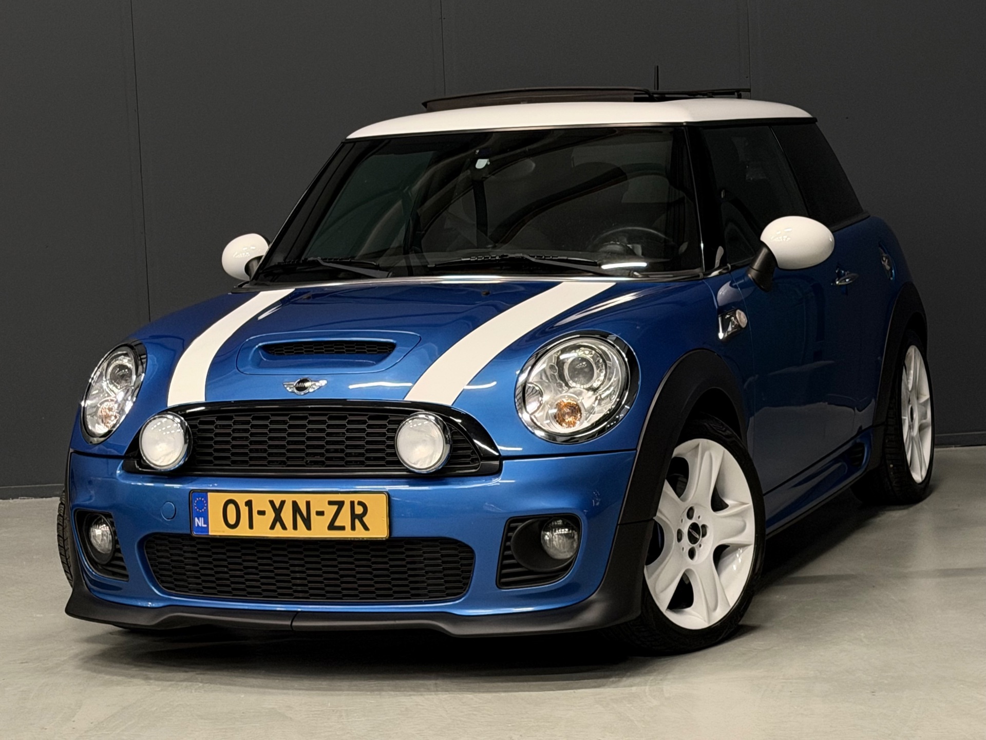 Mini Mini 1.6 Cooper S Chili AUTOMAAT PANO/LEDER/NAVI/CRUISE | KEURIGE AUTO !