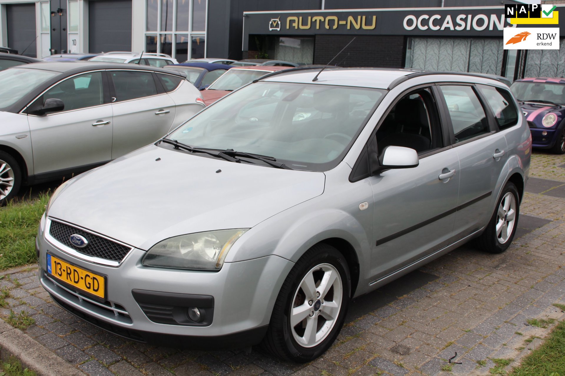 Ford Focus Wagon 1.6-16V First Edition Airco APK aug 2027!! Cruise Trekhaak LM-Velgen NAP