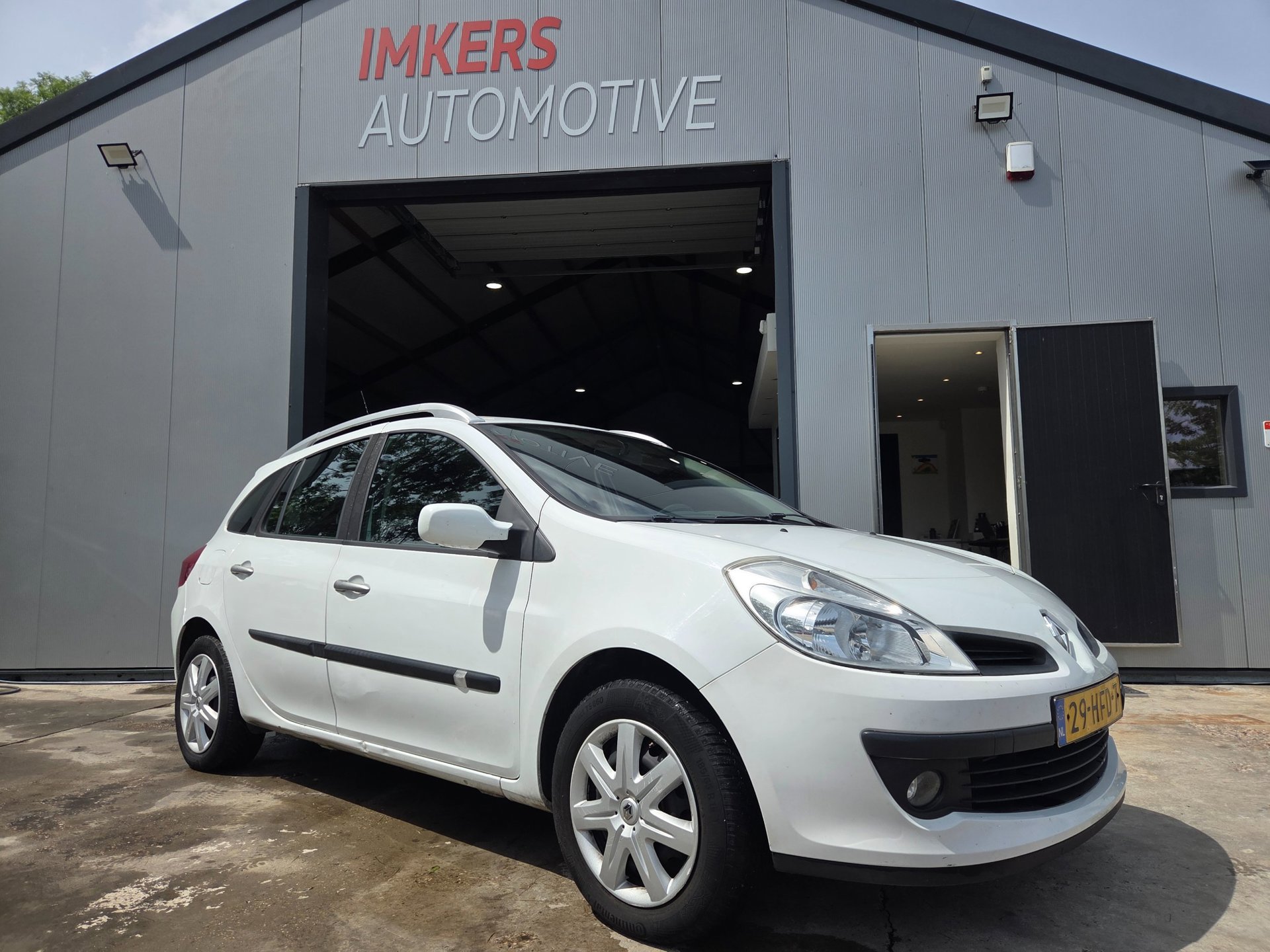 Renault Clio Estate 1.2 TCE Dynamique
