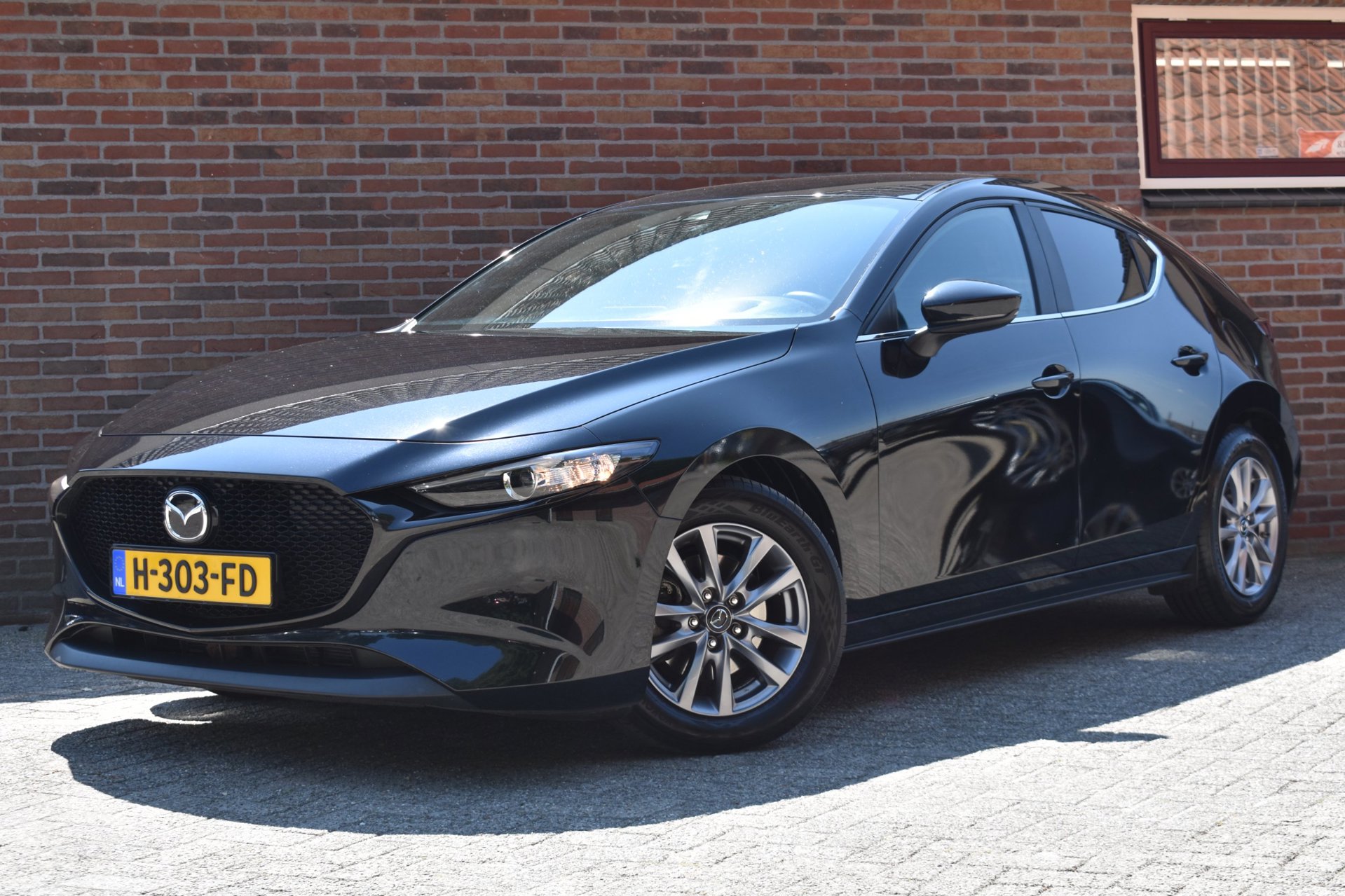 Mazda 3 2.0 e-SkyActiv-G M Hybrid 122 '20 Navi Airco Inruil mogelijk