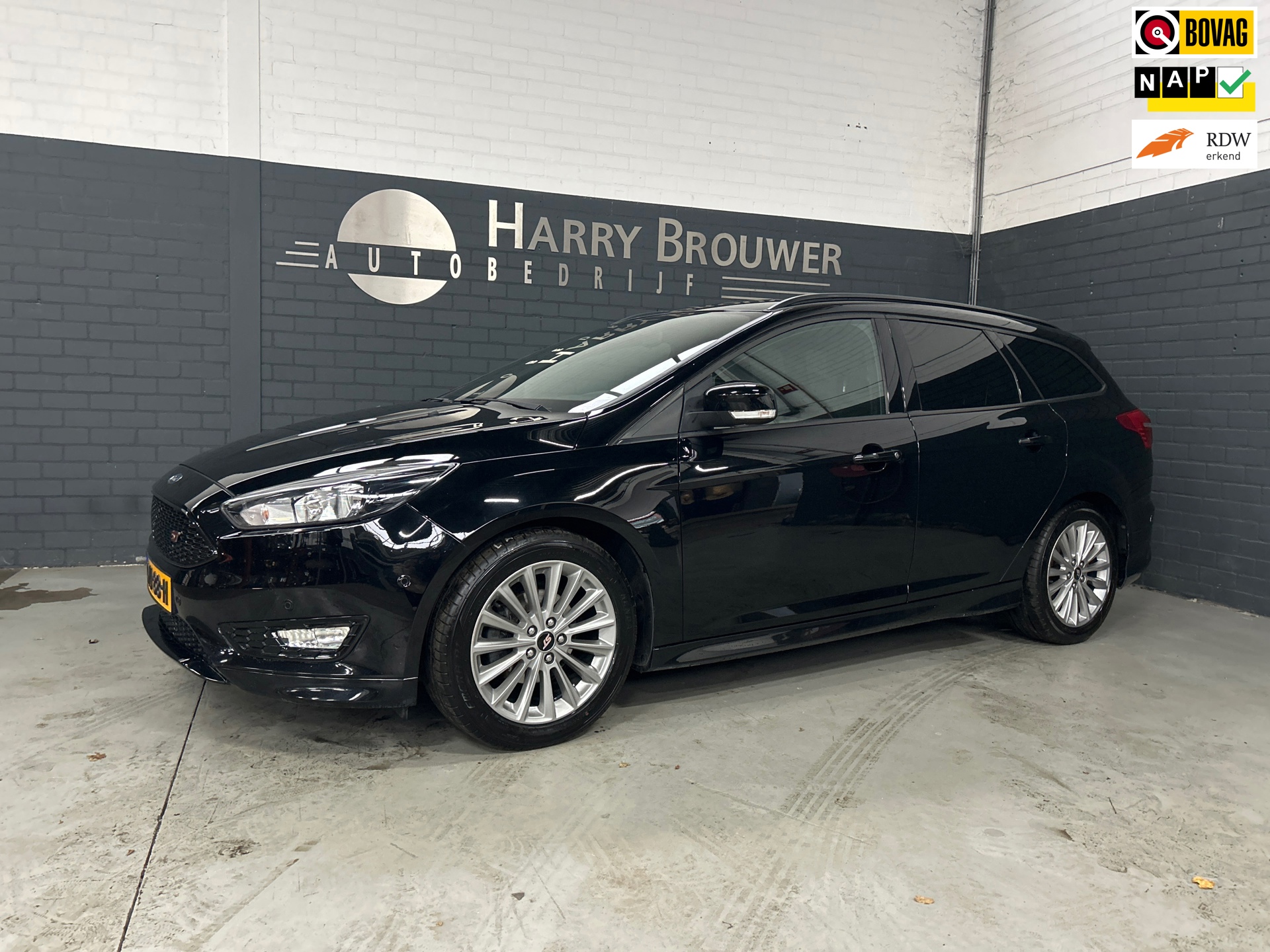 Ford Focus Wagon ST-Line, 1e eigenaar, Nieuwe motor en koppeling met garantie.