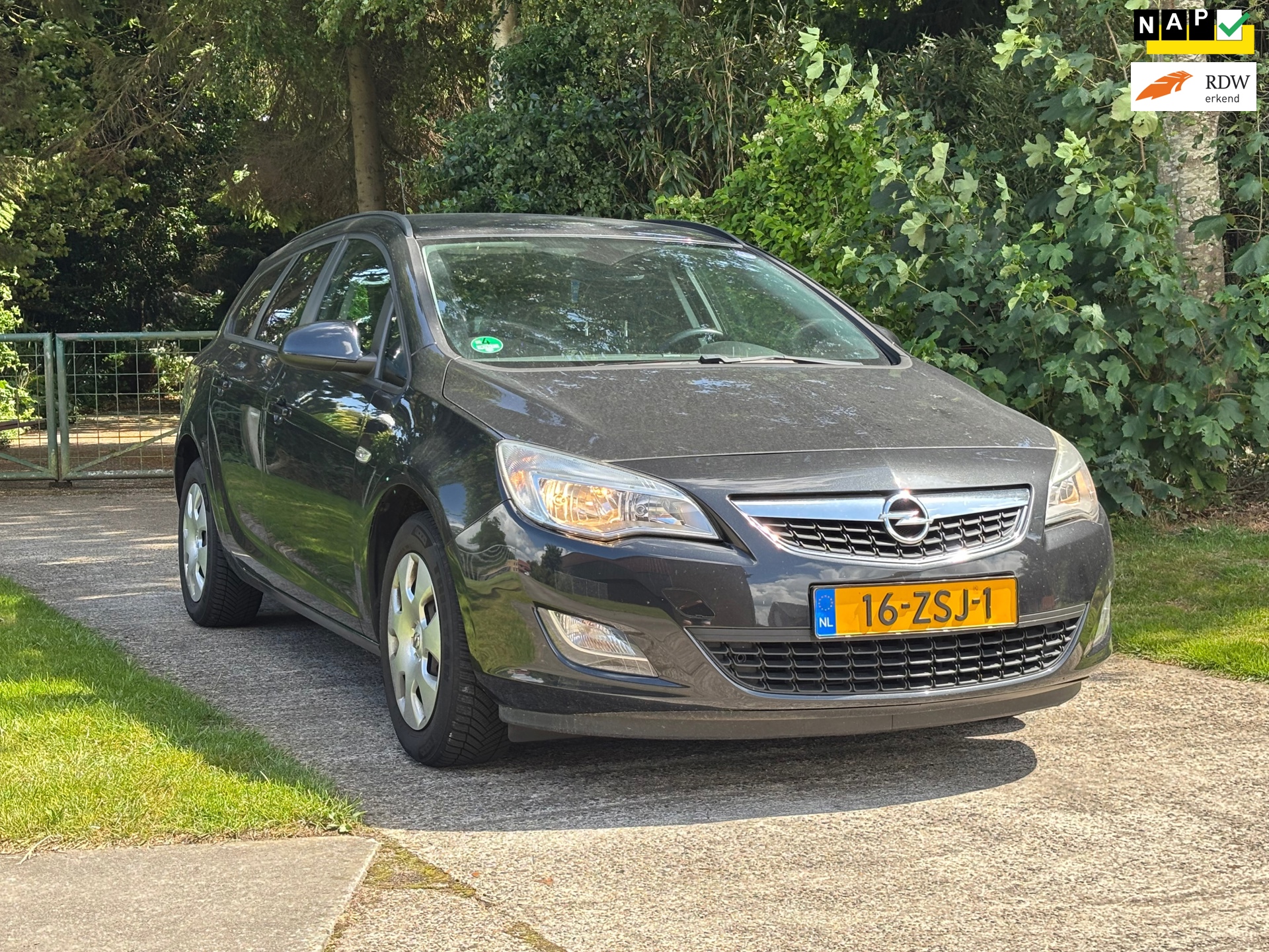 Opel Astra Sports Tourer 1.4 Cosmo | Airco + Cruise control |