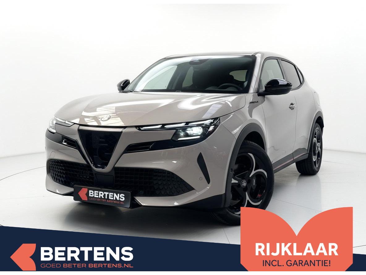Alfa Romeo Junior 1.2 Turbo Hybrid Ibrida Speciale