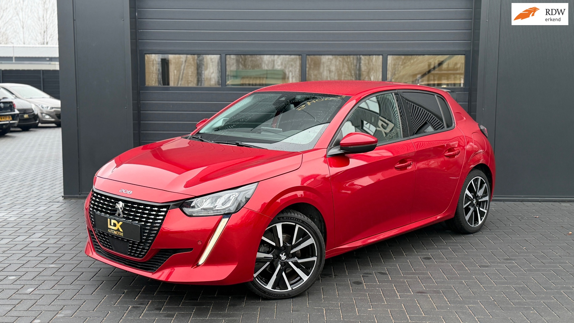 Peugeot 208 1.2 PureTech Allure GT-Line Carplay|Led|Camera