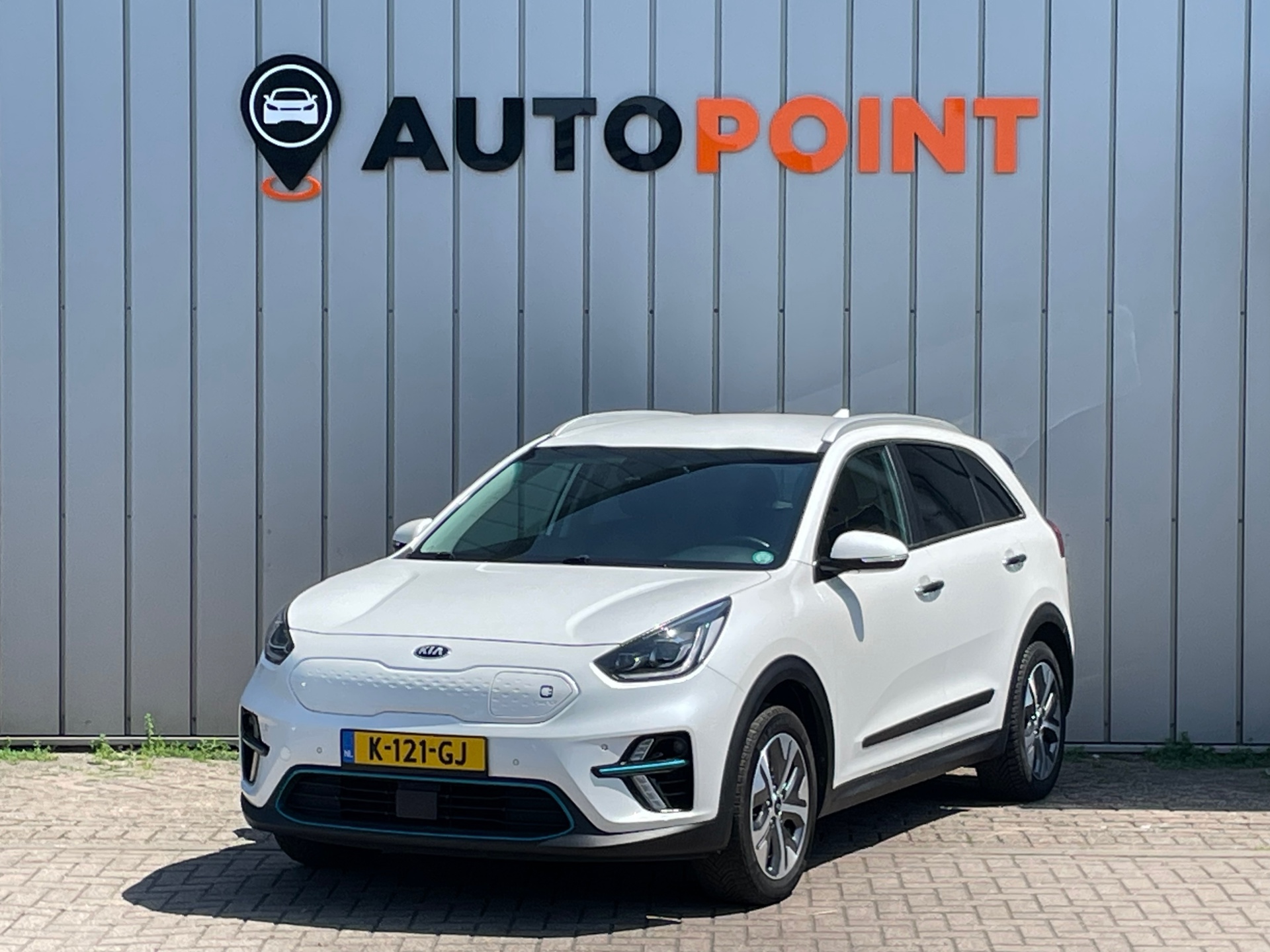 Kia E-Niro ExecutiveLine 64 kWh FASE 3 SOH 100% Warmtepomp JBL LEER DEALER OND