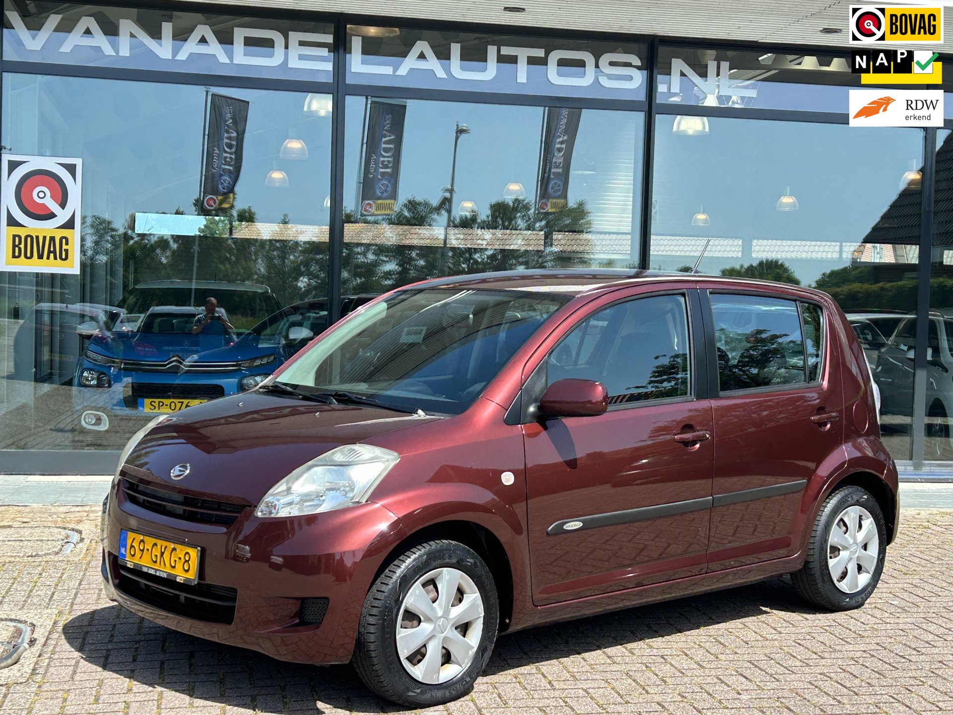 Daihatsu Sirion 2 1.0-12V Premium Airco Trekhaak NL-Auto NAP Nieuwe APK!