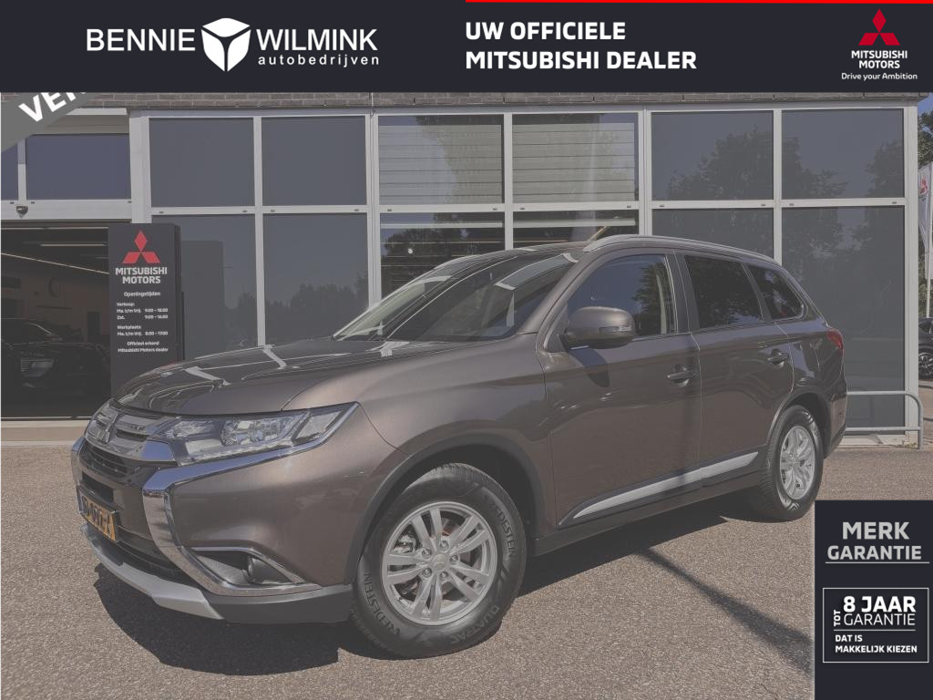 Mitsubishi Outlander 2.0 Business Edition | Trekhaak | All Seasons VERKOCHT